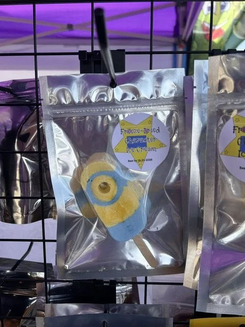Freeze dried minion ice cream 