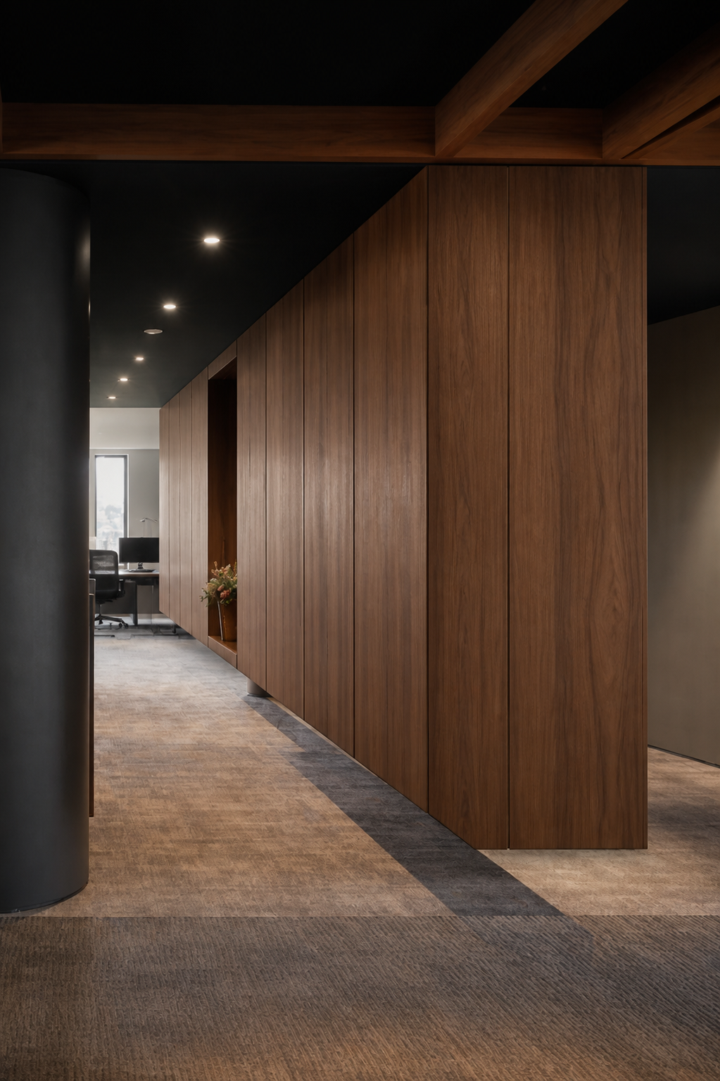 06-office-equal-width-vertical.png