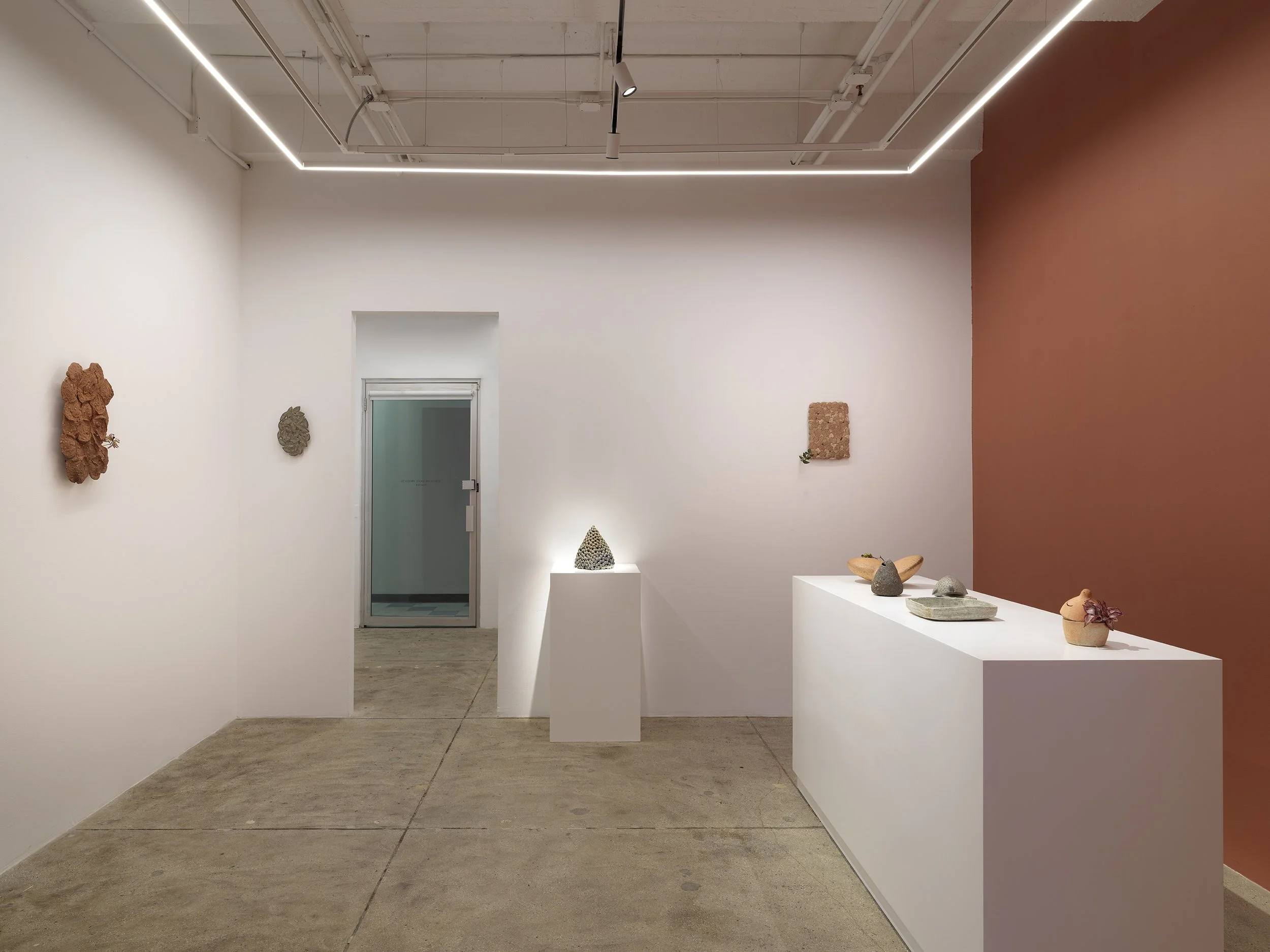 ABP-Eiji-Uematsu-Works-in-Clay-2023-17.jpg