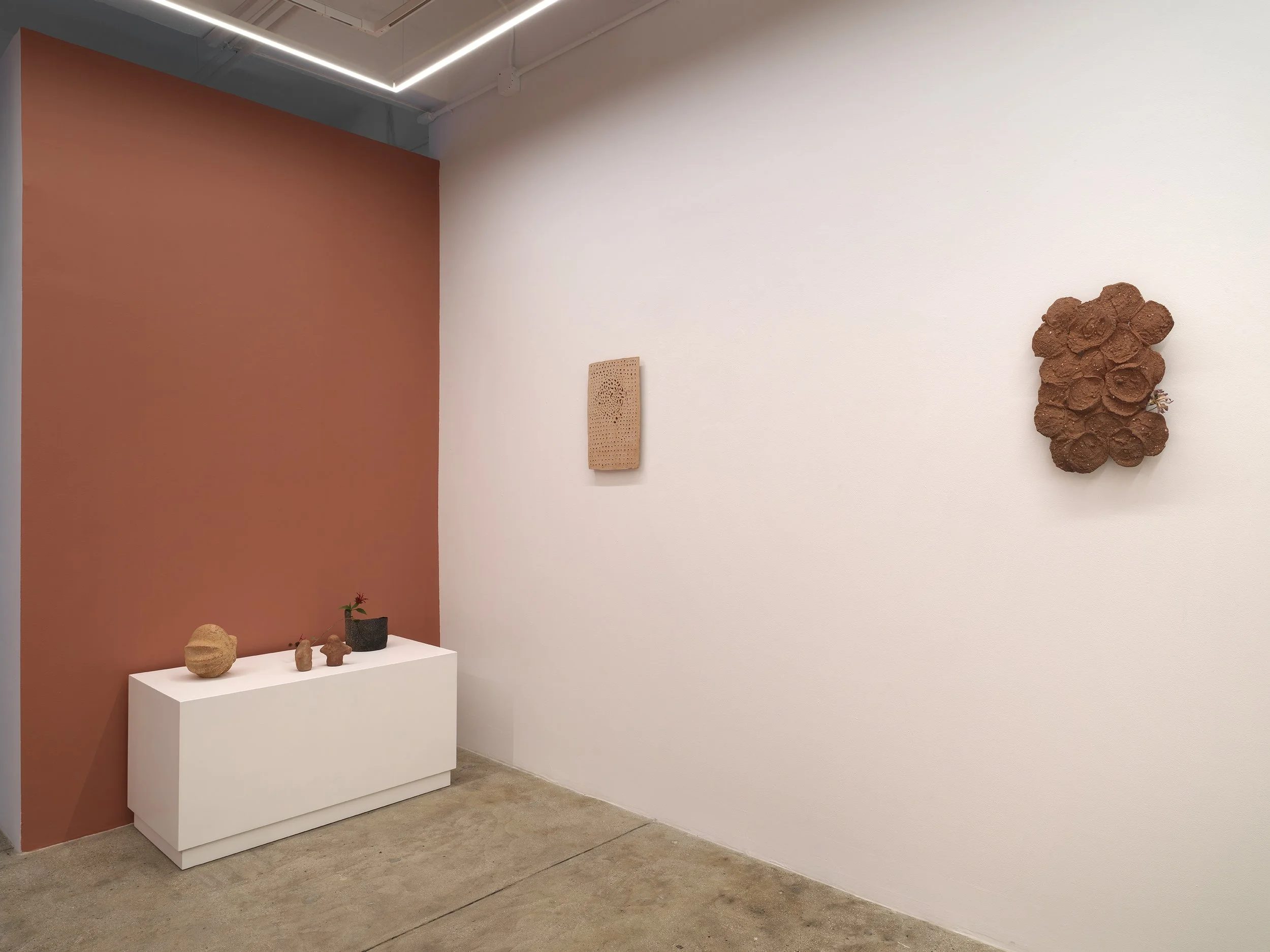 ABP-Eiji-Uematsu-Works-in-Clay-2023-6.jpg