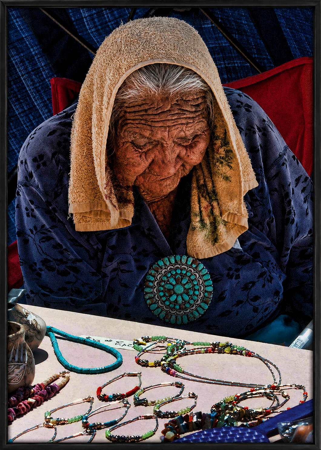 elderly jewlery artison.png
