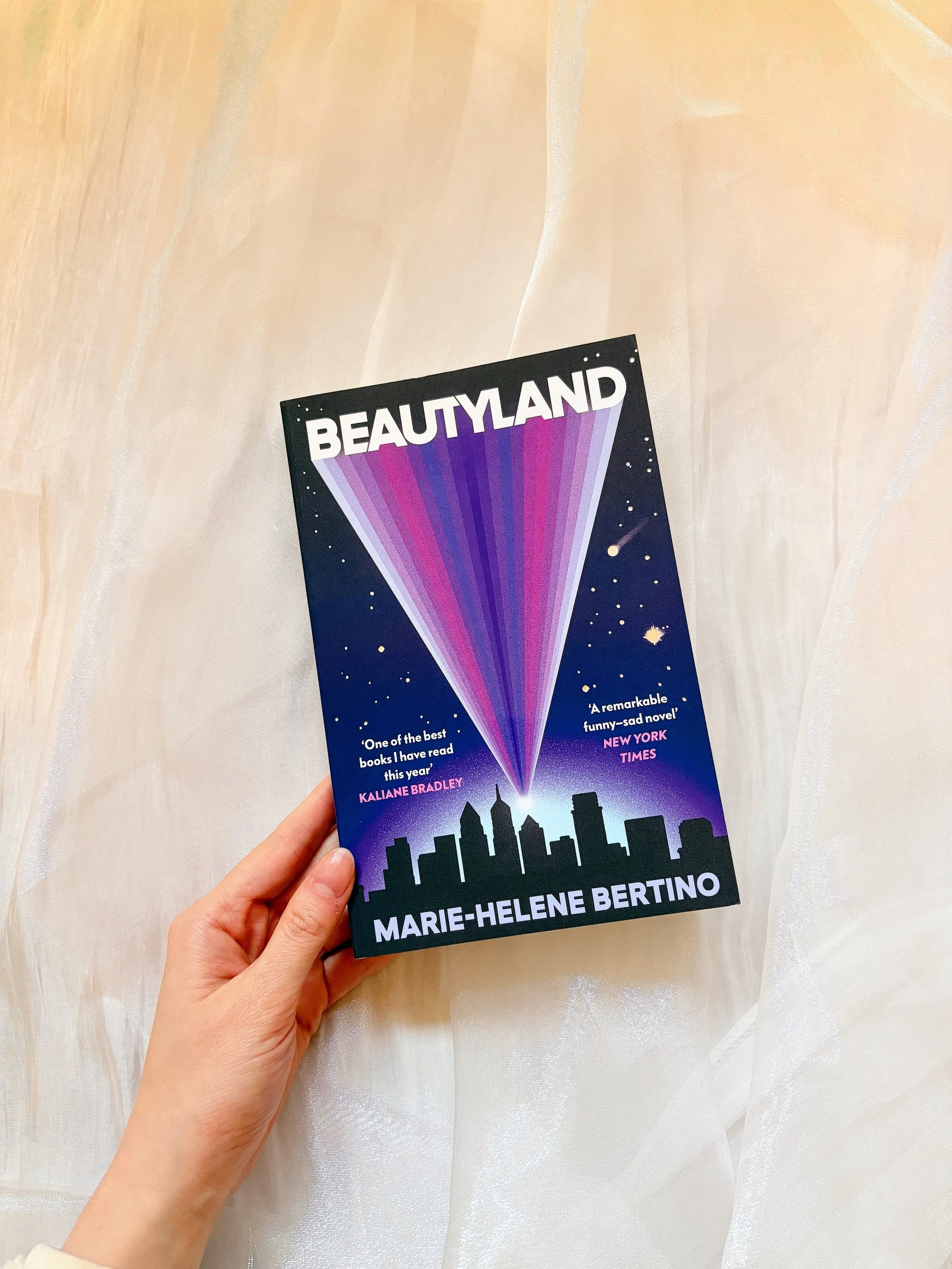 Simple post for a simple message: WHY is no one talking about this book more???

After the absolute shocking mess that was Disclosure Day, Marie-Helene Bertino&rsquo;s novel &lsquo;Beautyland&rsquo; redeems the alien-human narrative. 

Adina is born 