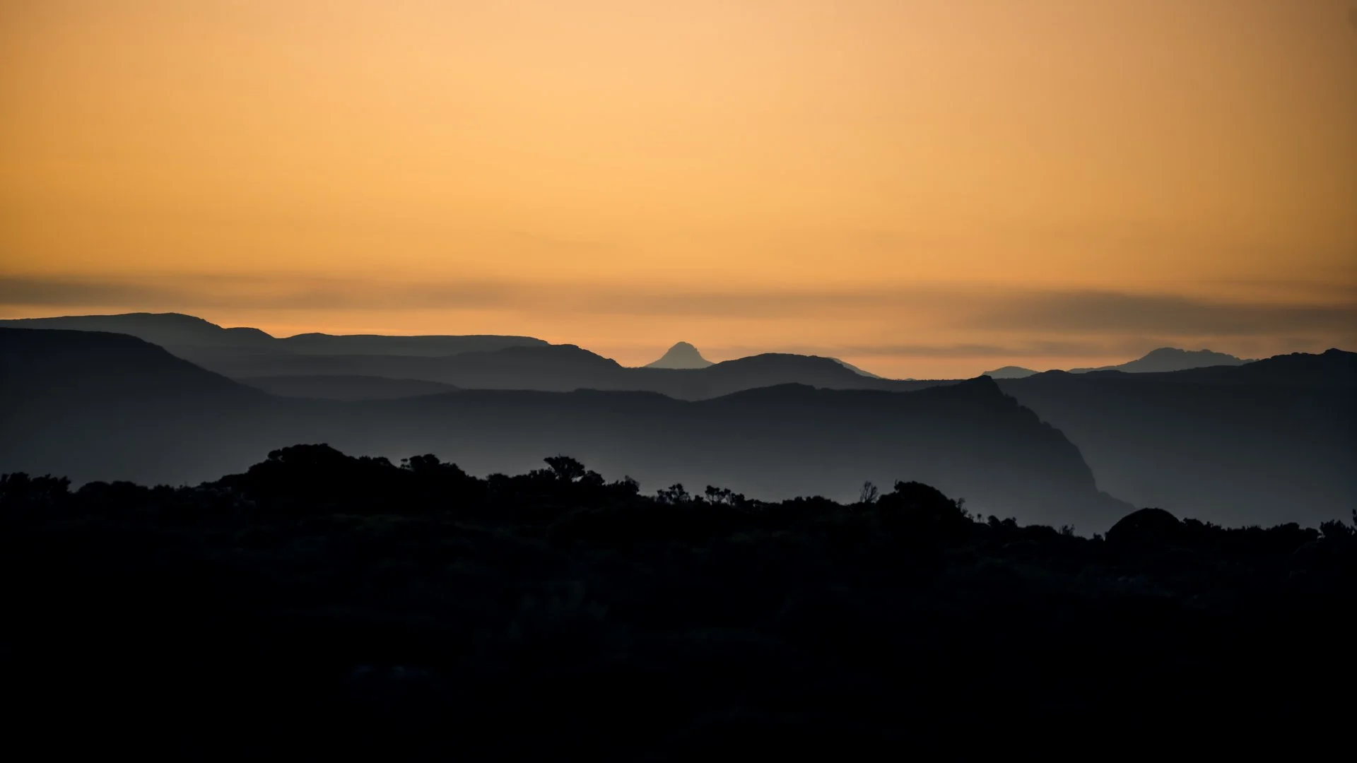 The craddle mountains from Quamby Bluff summit, Tasmania
