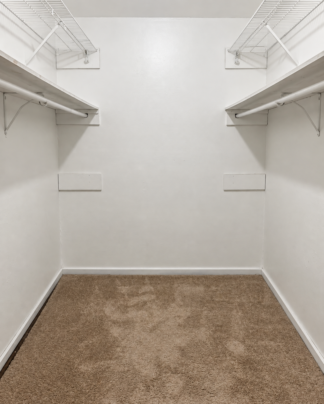Primary Closet.png
