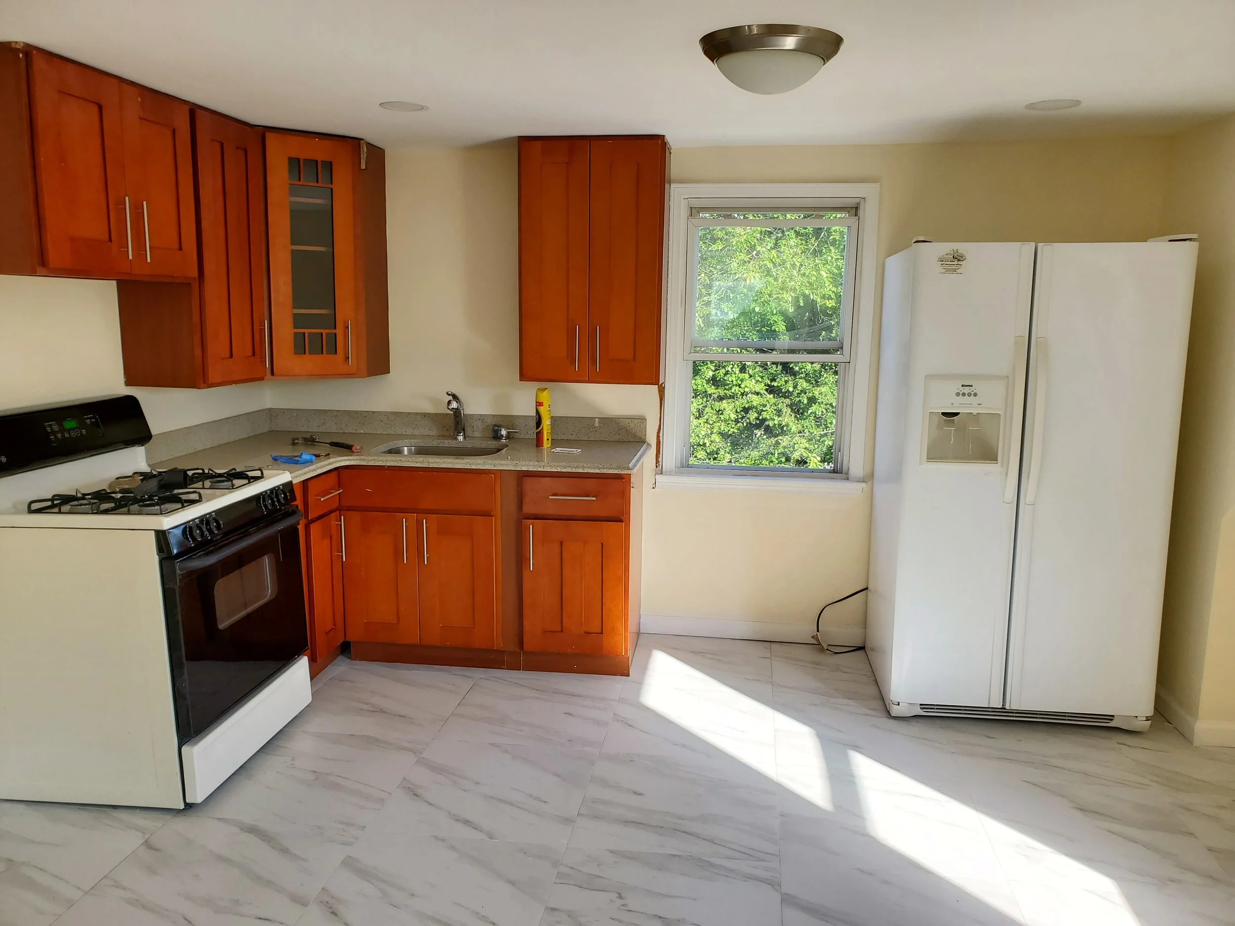 KITCHEN - AFTER CLEAN