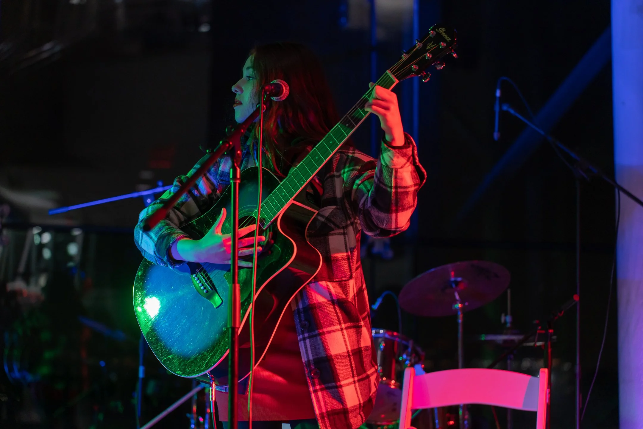 It's an AEC Holiday Open Mic -448.JPG