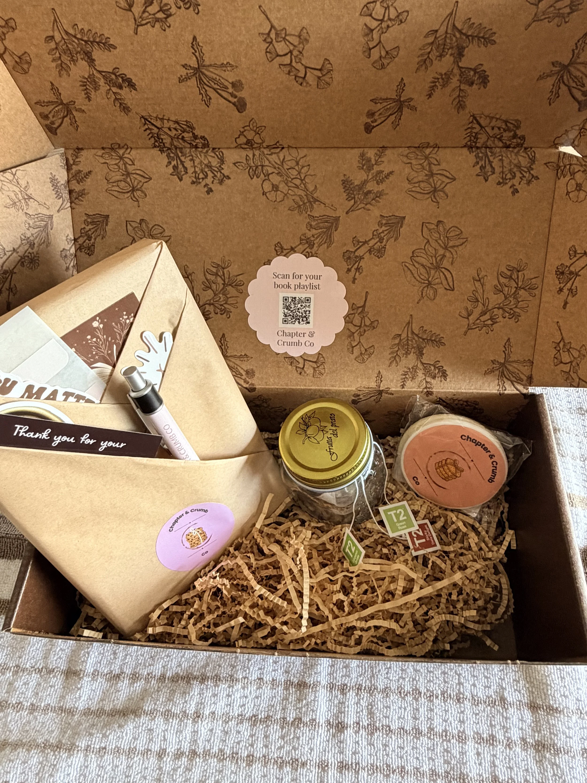 The Pre-Loved Chapter Box