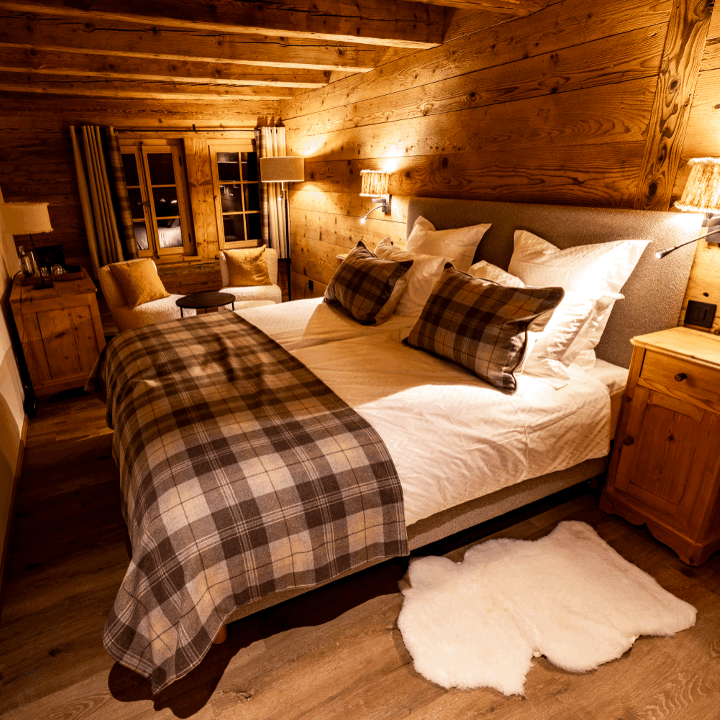 Au 17 la Buvette à Morgins - Photos des chambres doubles à réserver pour un séjour chaleureux haute gamme et cosy aux Portes du Soleil, Morgins Champéry Les Crosets Avoriaz Morzine - Parking et proximité des remontées mécaniques