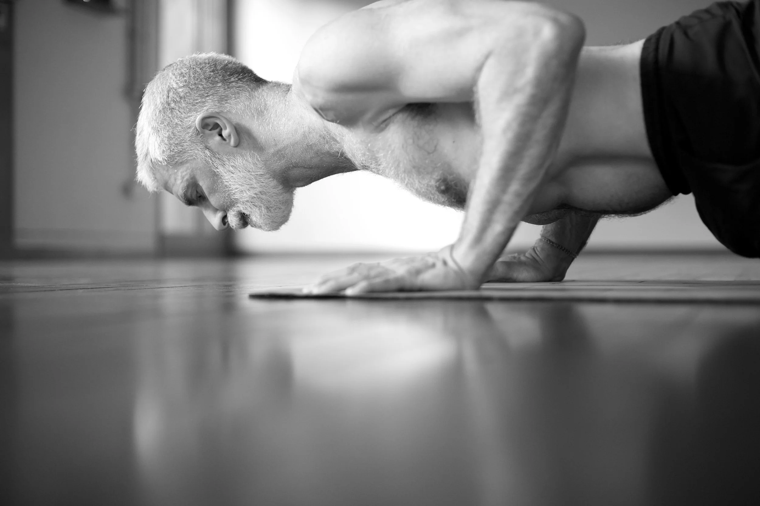 Nik Ahtanga Yoga London 13.jpg