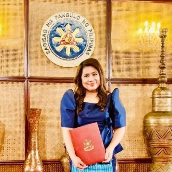 Who is Mary Ann Ordinario?