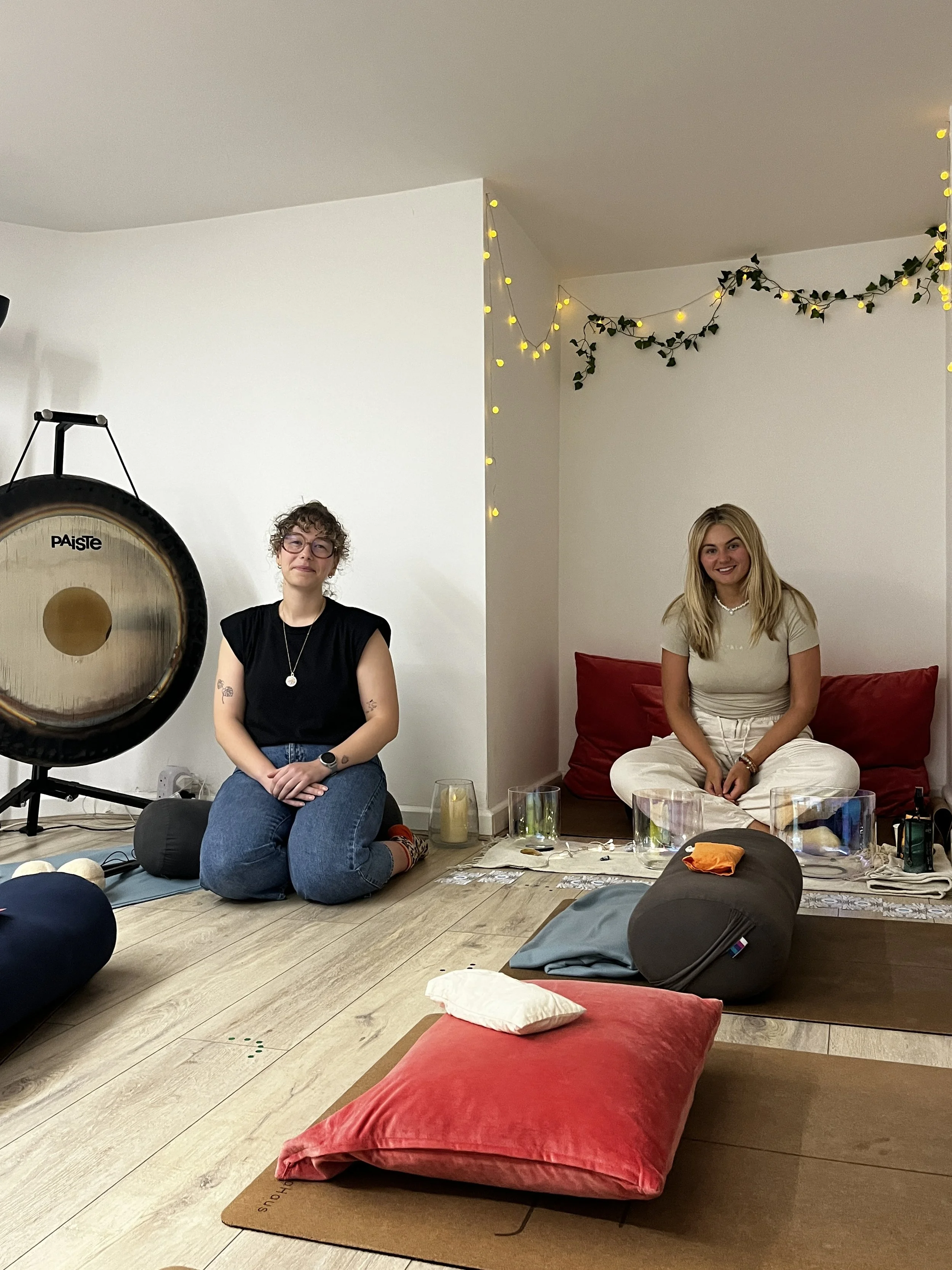 Sound Bath Session London - crystal singing bowls and gong