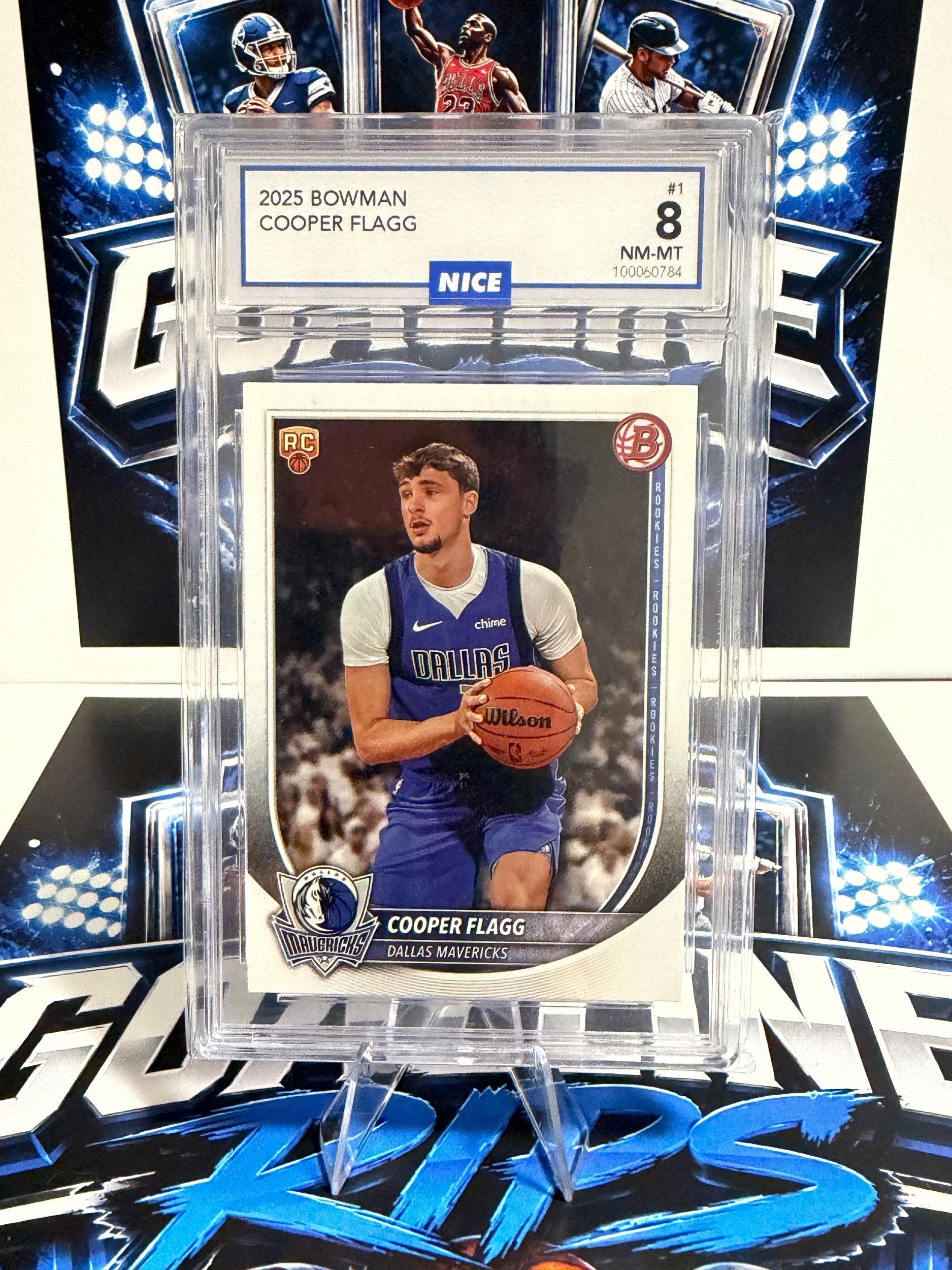 Topps 2025-26 Bowman Cooper Flagg #1 RC Rookie Dallas Mavericks NICE 8
