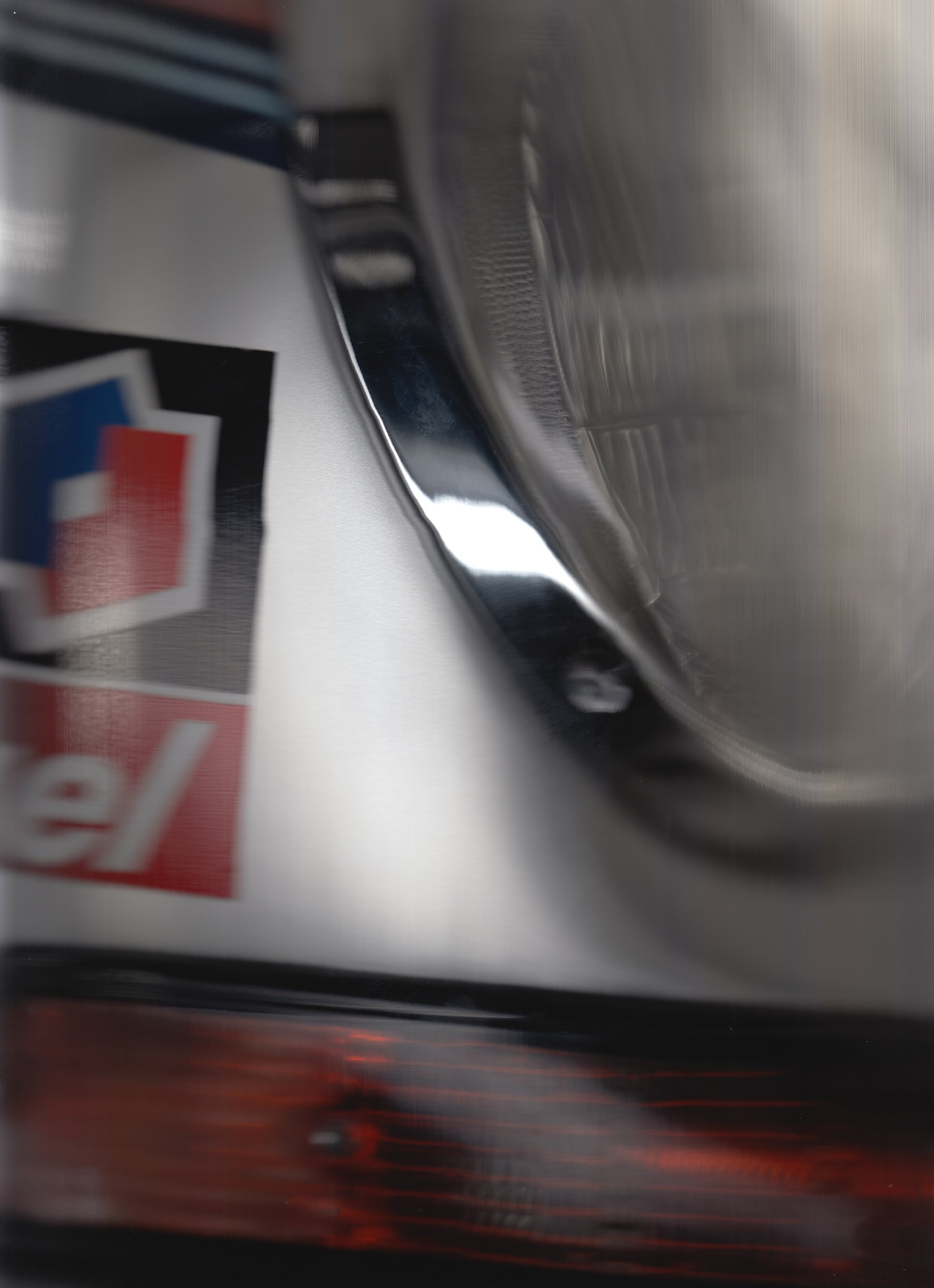 „Hochwertige, individuelle Studiofotografie für besondere Fahrzeuge: Mercedes 300 SL Flügeltürer, Ferrari 250 GTO, Bugatti, Bentley u.v.m. Jetzt bespoke Automobilfotos anfragen!"