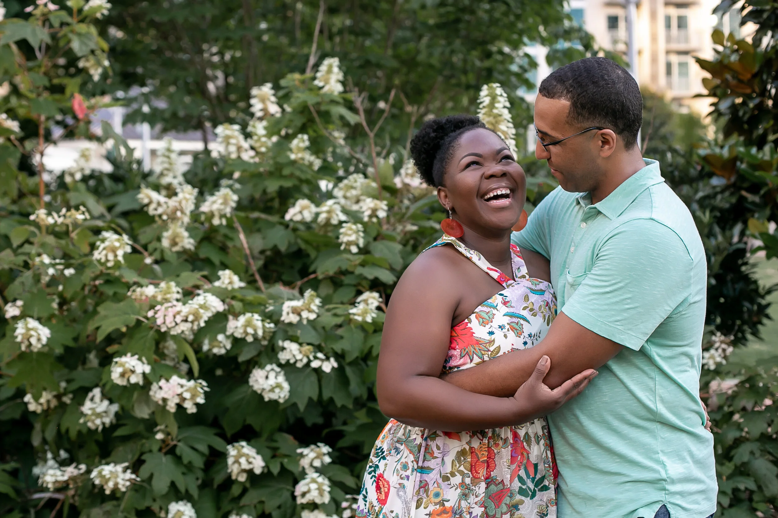 charlotte north carolina couples photographer romare bearden park
