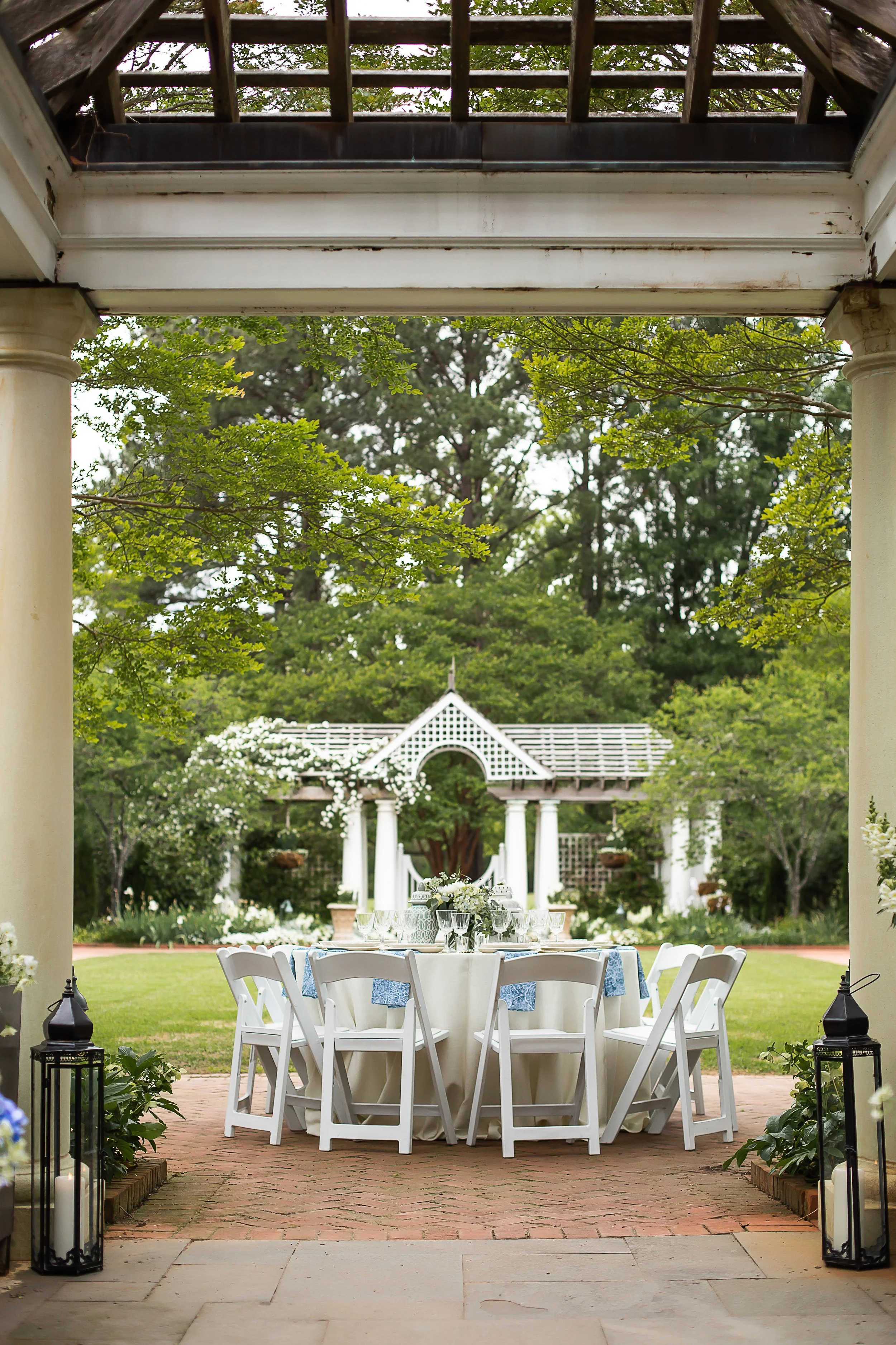 formal picnic outdoor dining set up for proposal at daniel stowe botanical garden