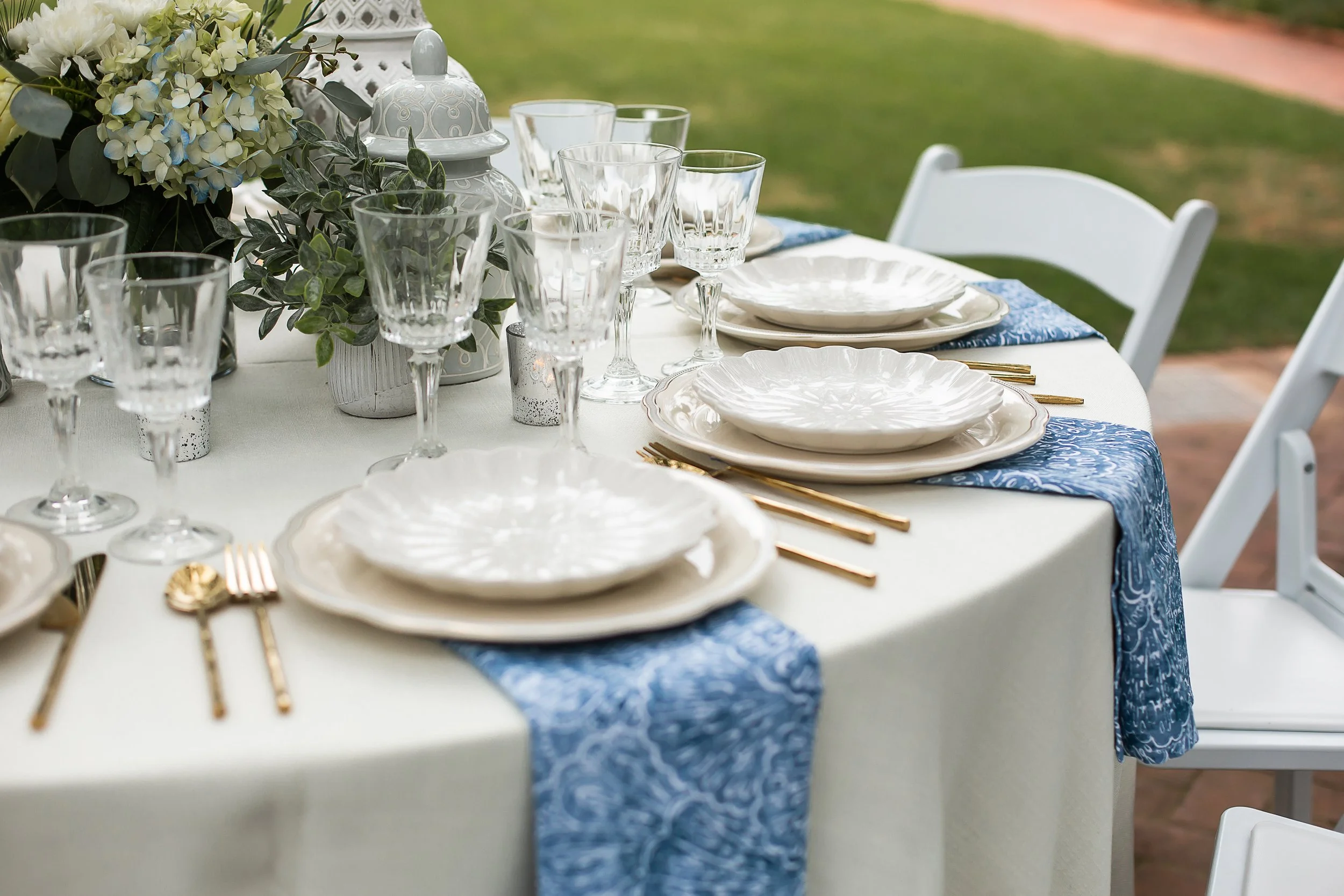 close up of tablescape for picnic setup at daniel stowe botanical garden proposal session