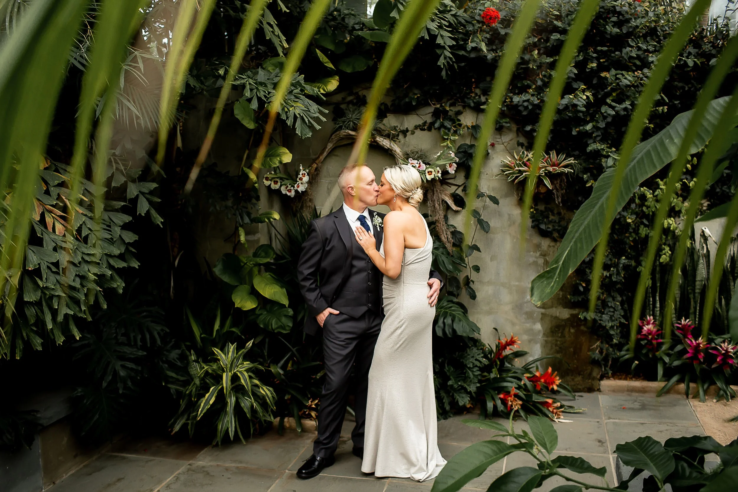 What is a Micro-Wedding? A Guide to Planning Your Intimate Celebration