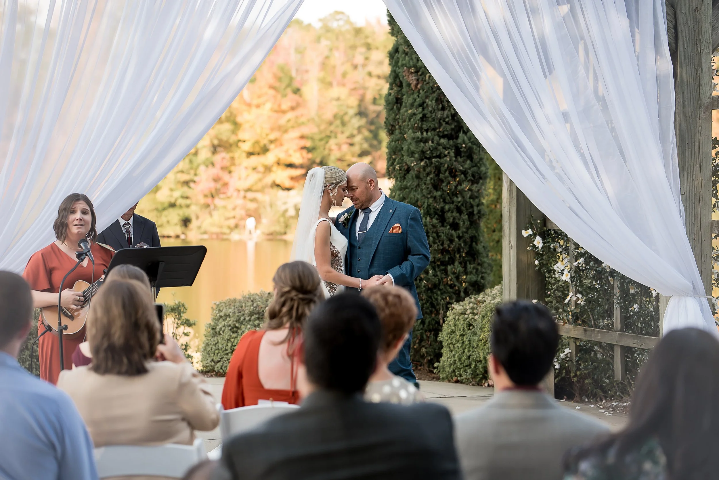 fall microwedding matthews north carolina park