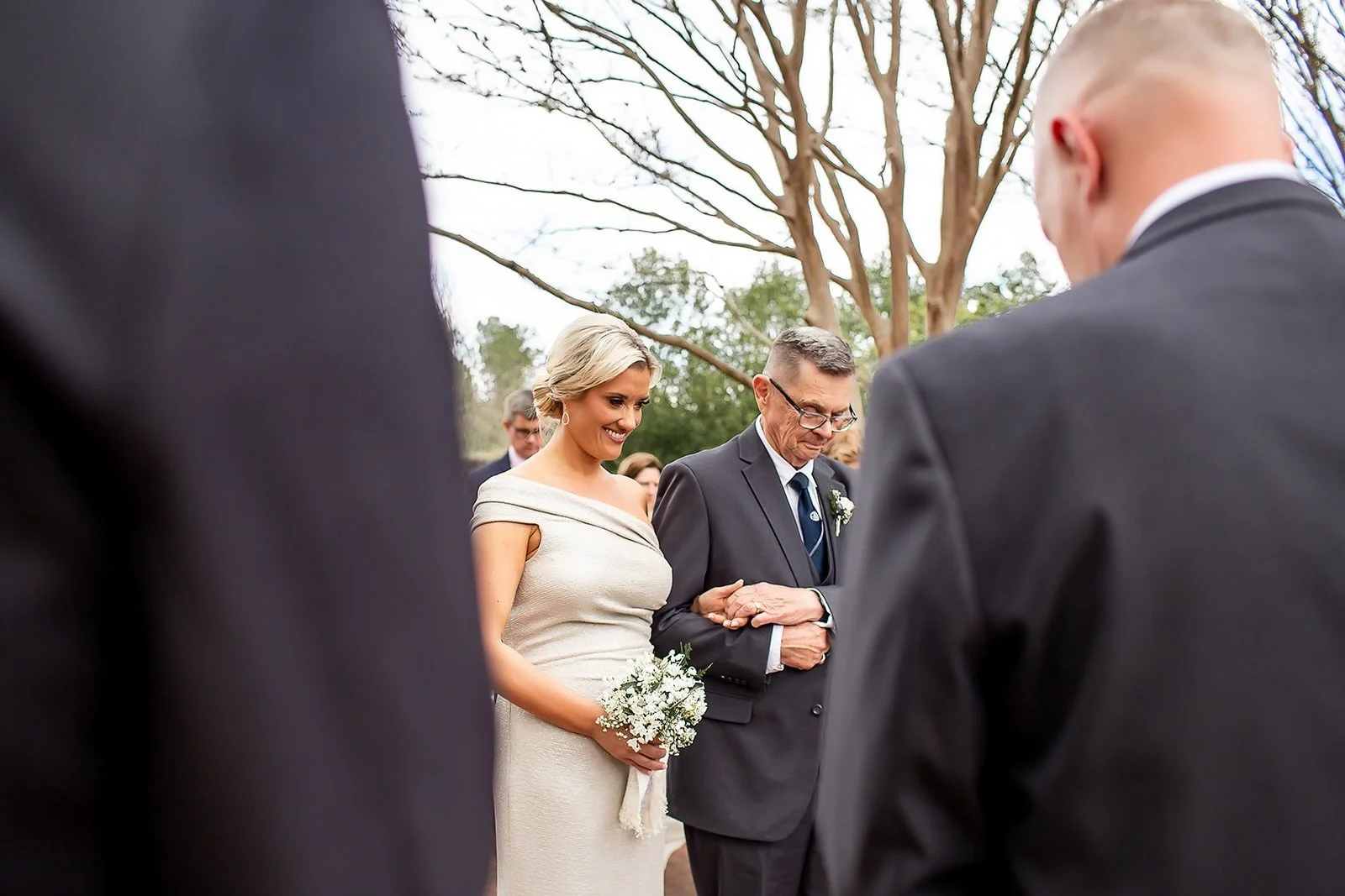 I&rsquo;ve seen lots of posts lately talking about why you need a second shooter&hellip; and then it shows secondary shots like this.

But did you know an experienced photographer who slings two cameras at once can also get you these secondary shots?