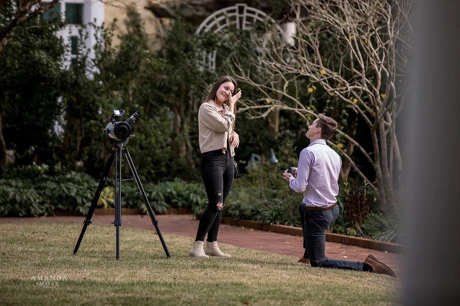 A Romantic Surprise Proposal at Daniel Stowe Botanical Garden (With a Private Picnic!)