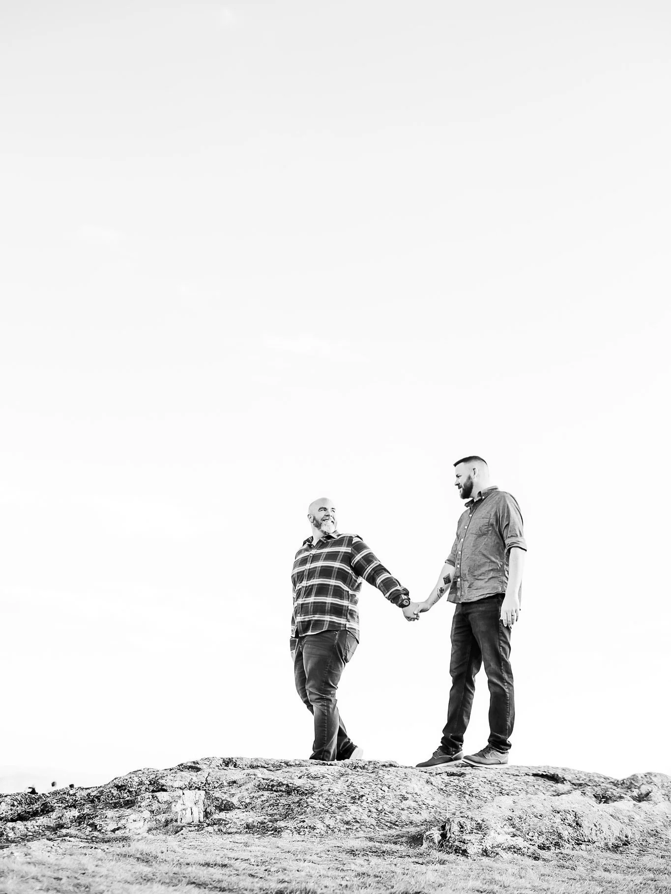 Your engagement session doesn&rsquo;t have to happen in a field at sunset. 👏

If mountains, winding roads, historic buildings and a little adventure sound more like you, the Blue Ridge might be exactly where we need to go.

One of my favorite things