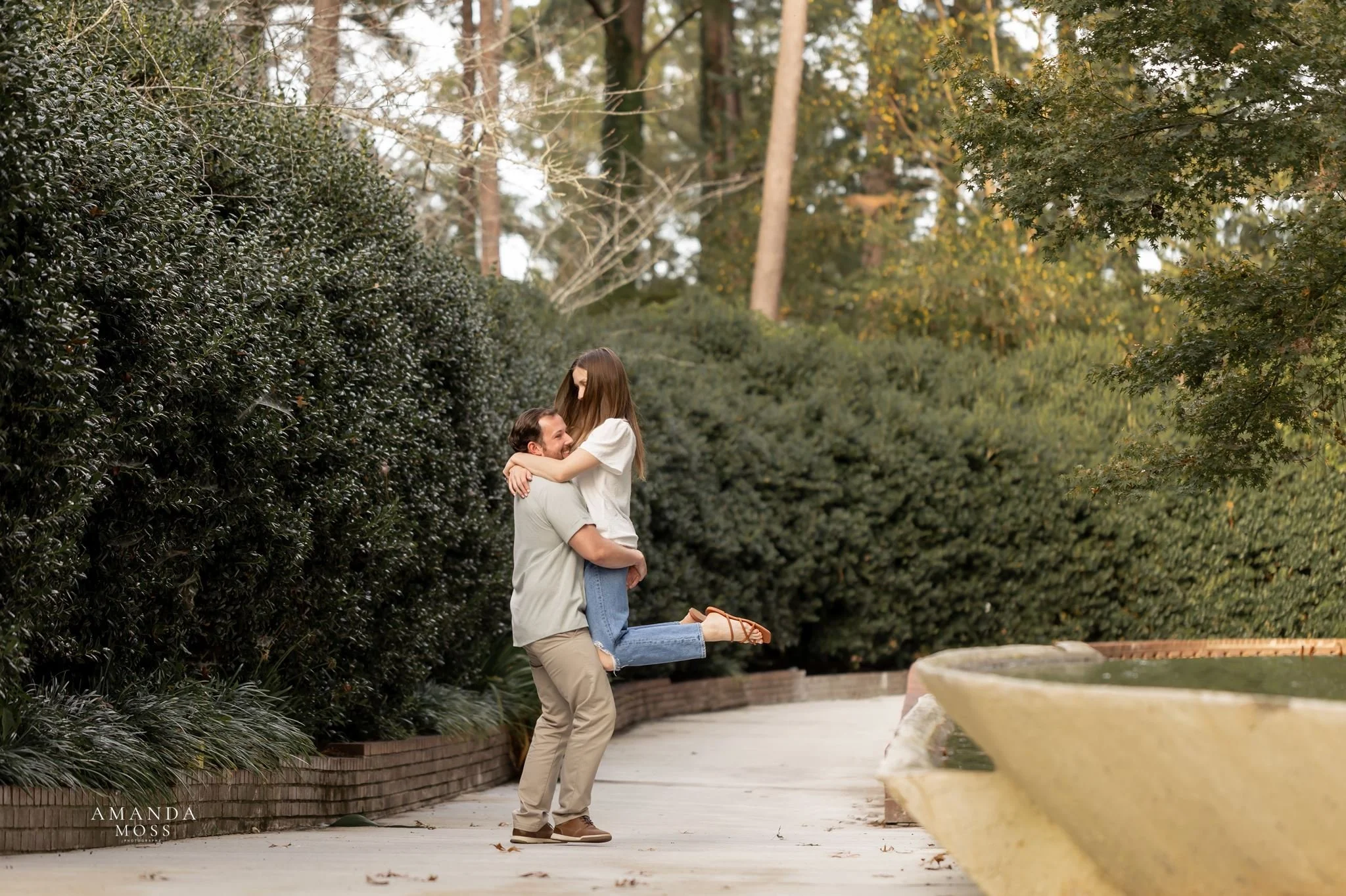 One Outfit or Two? Planning Your Engagement Session