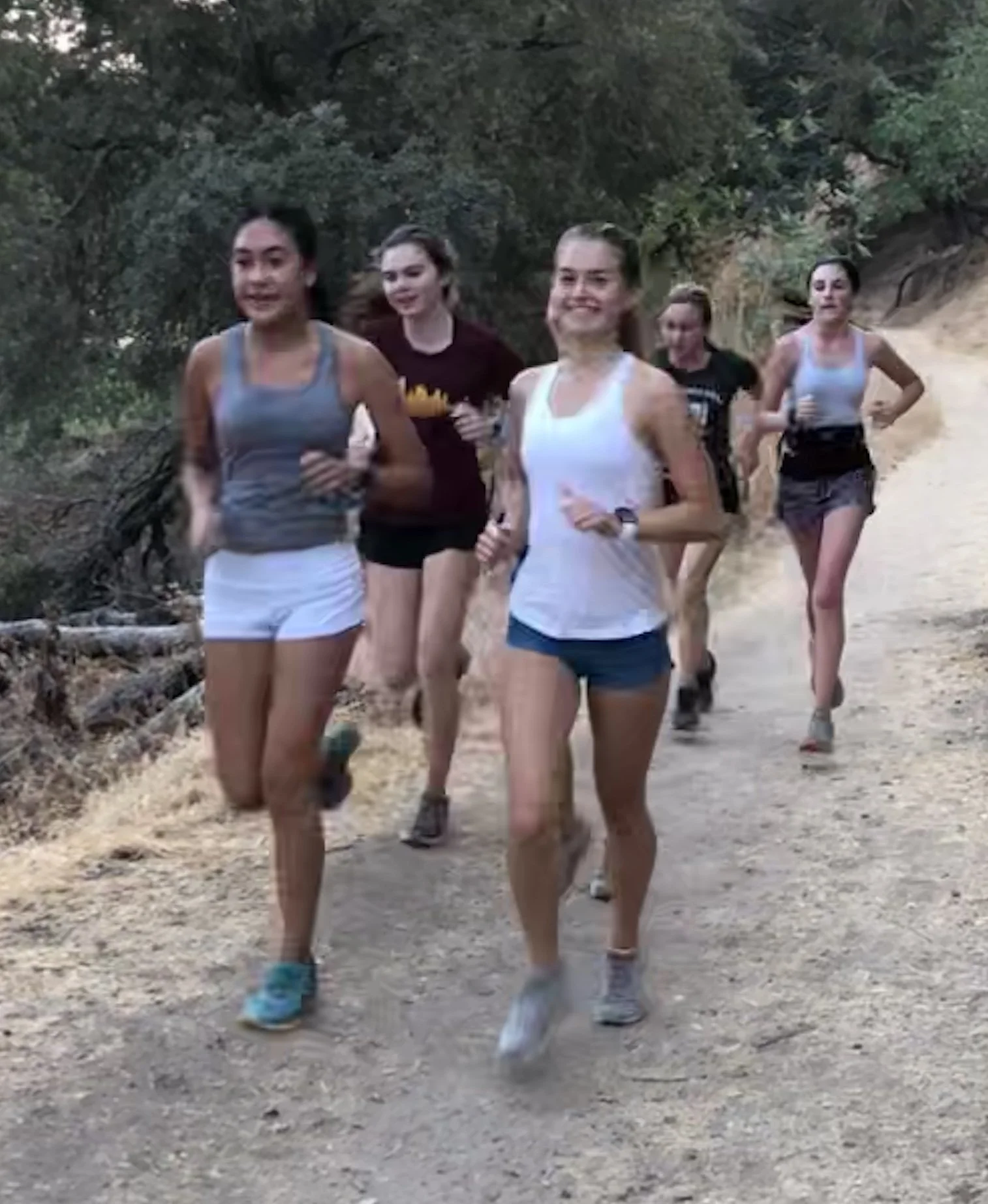 What Should High School Distance Runners Do on Easy Days?