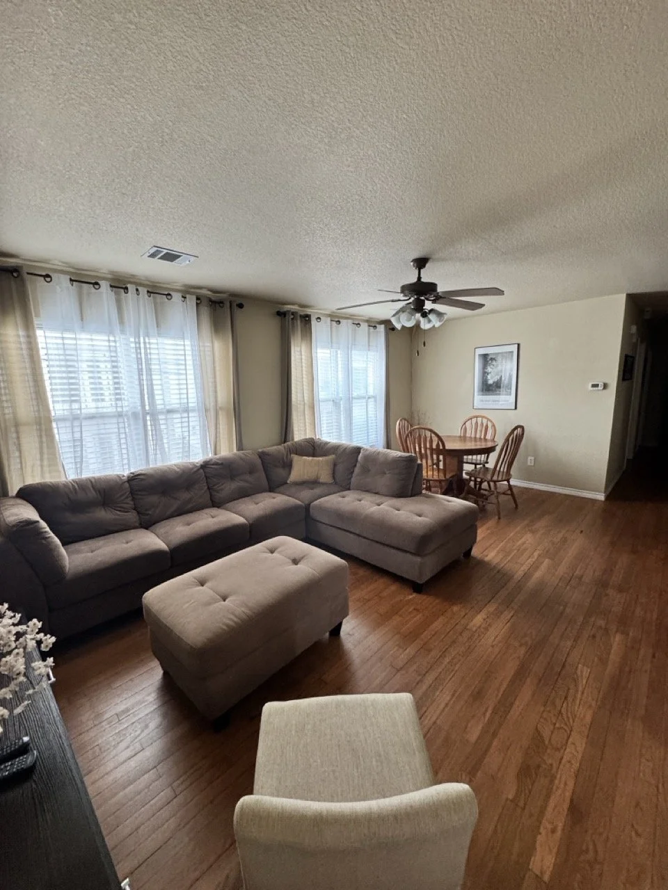 Looking for a Short-Term Furnished Rental in Arlington? We Have More Than Hotel Rooms