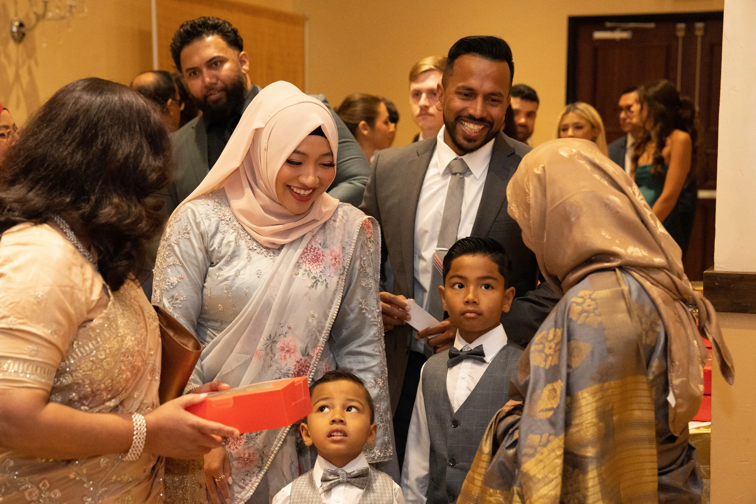 kathy and shak wedding 4.jpg