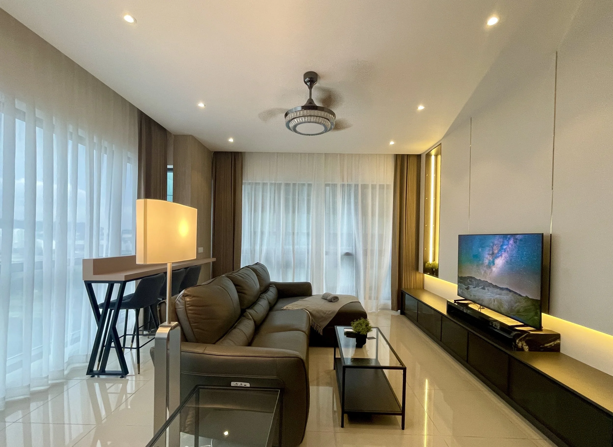 Modern Contemporary Luxury
