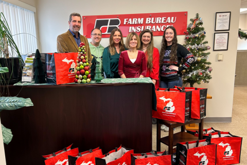 Sharing the Season: Holiday Meals for Our Community