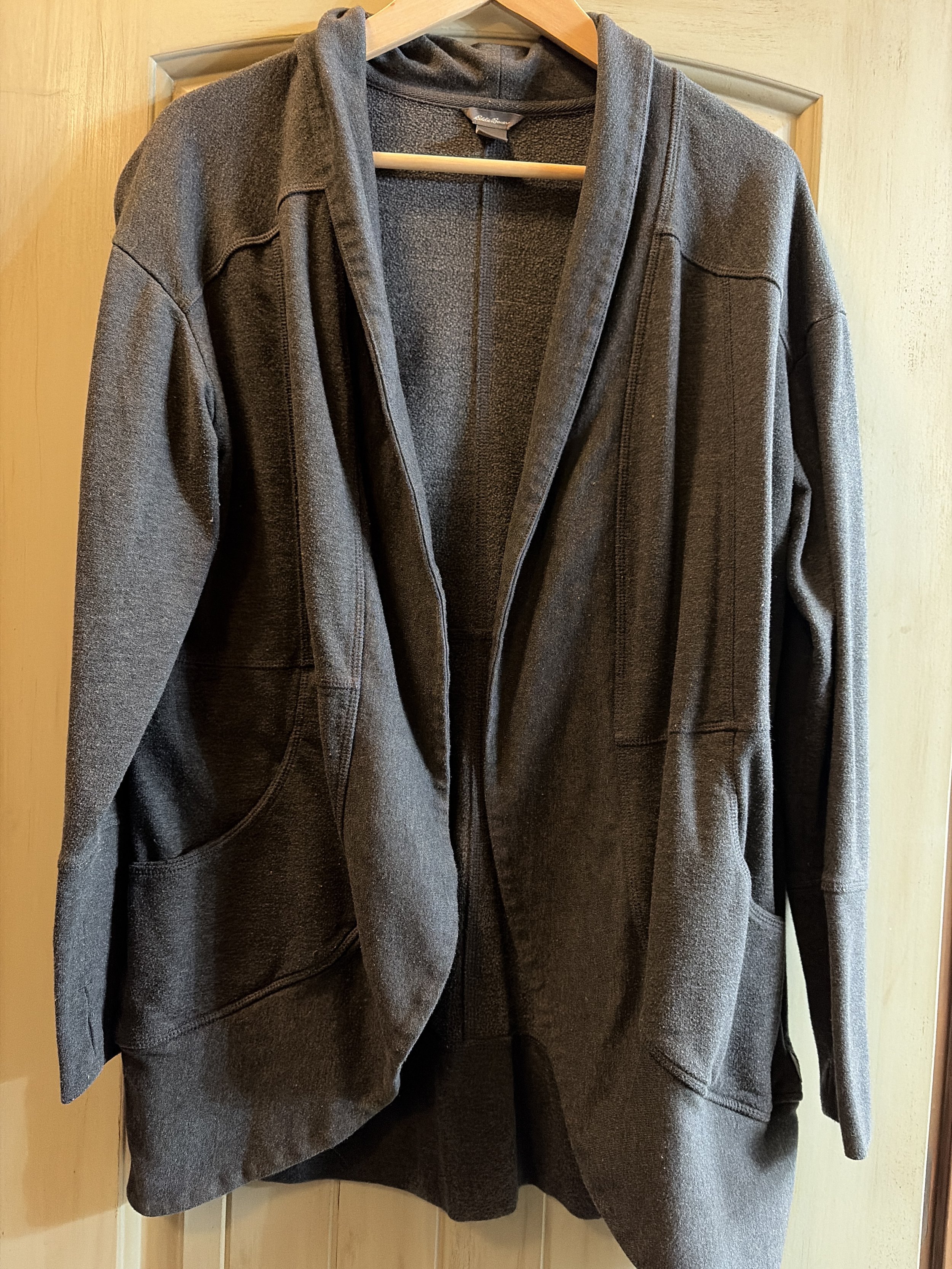 Eddie Bauer size L