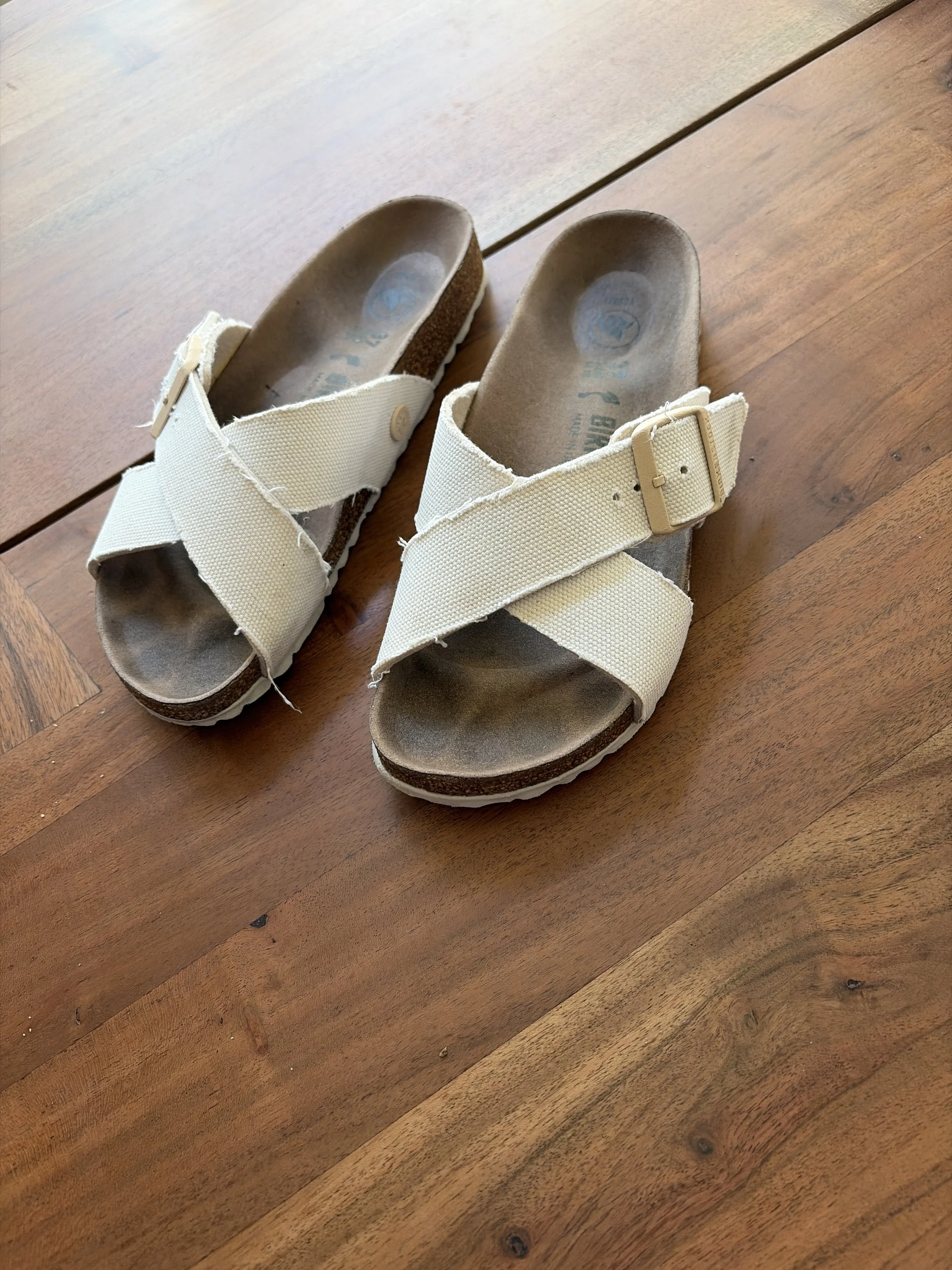 Vegan Birkenstocks size 37 narrow