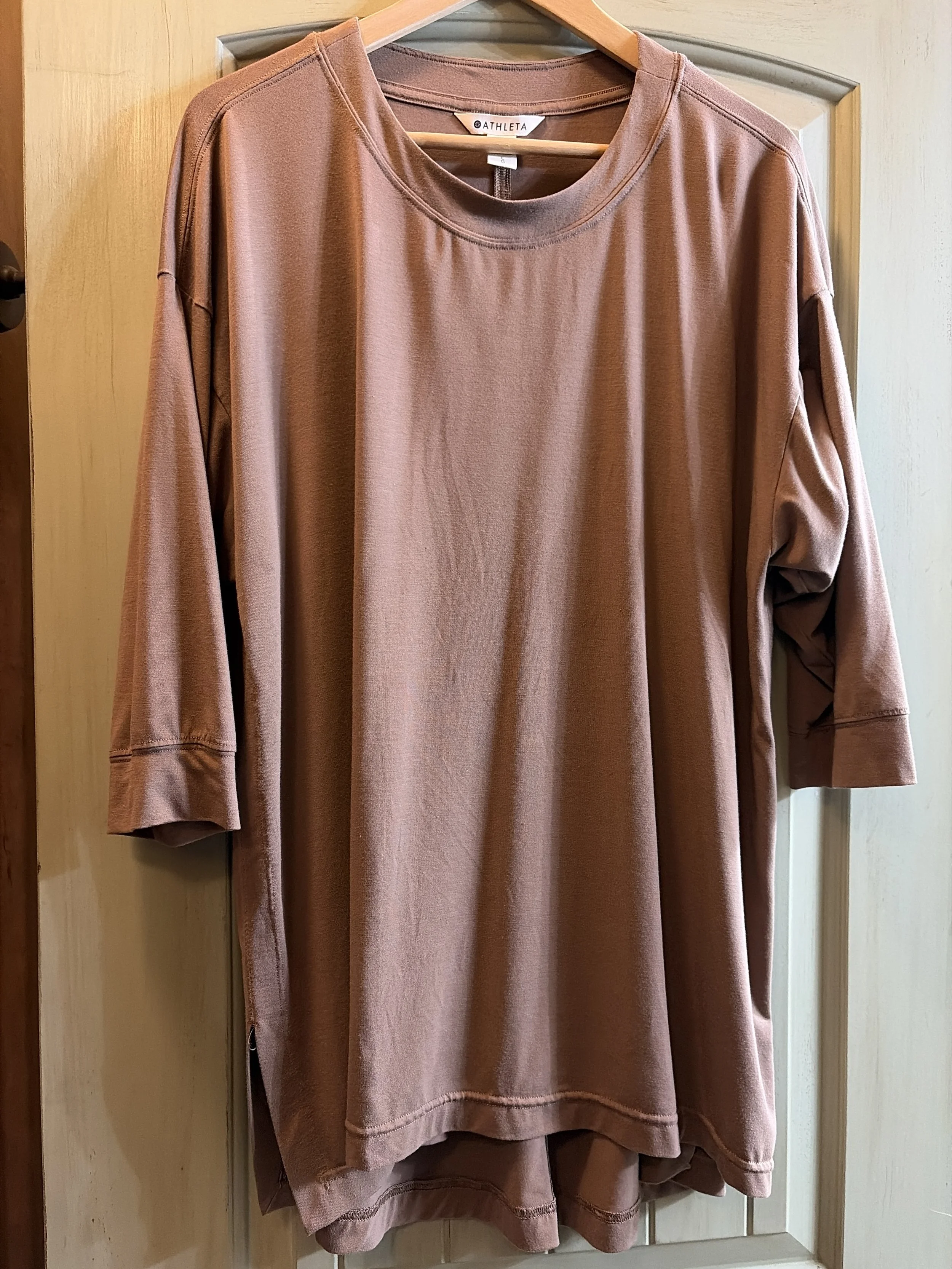 Athleta size L