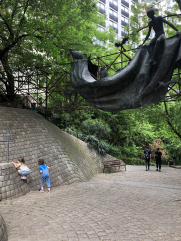 gates-of-mziuri-park.png