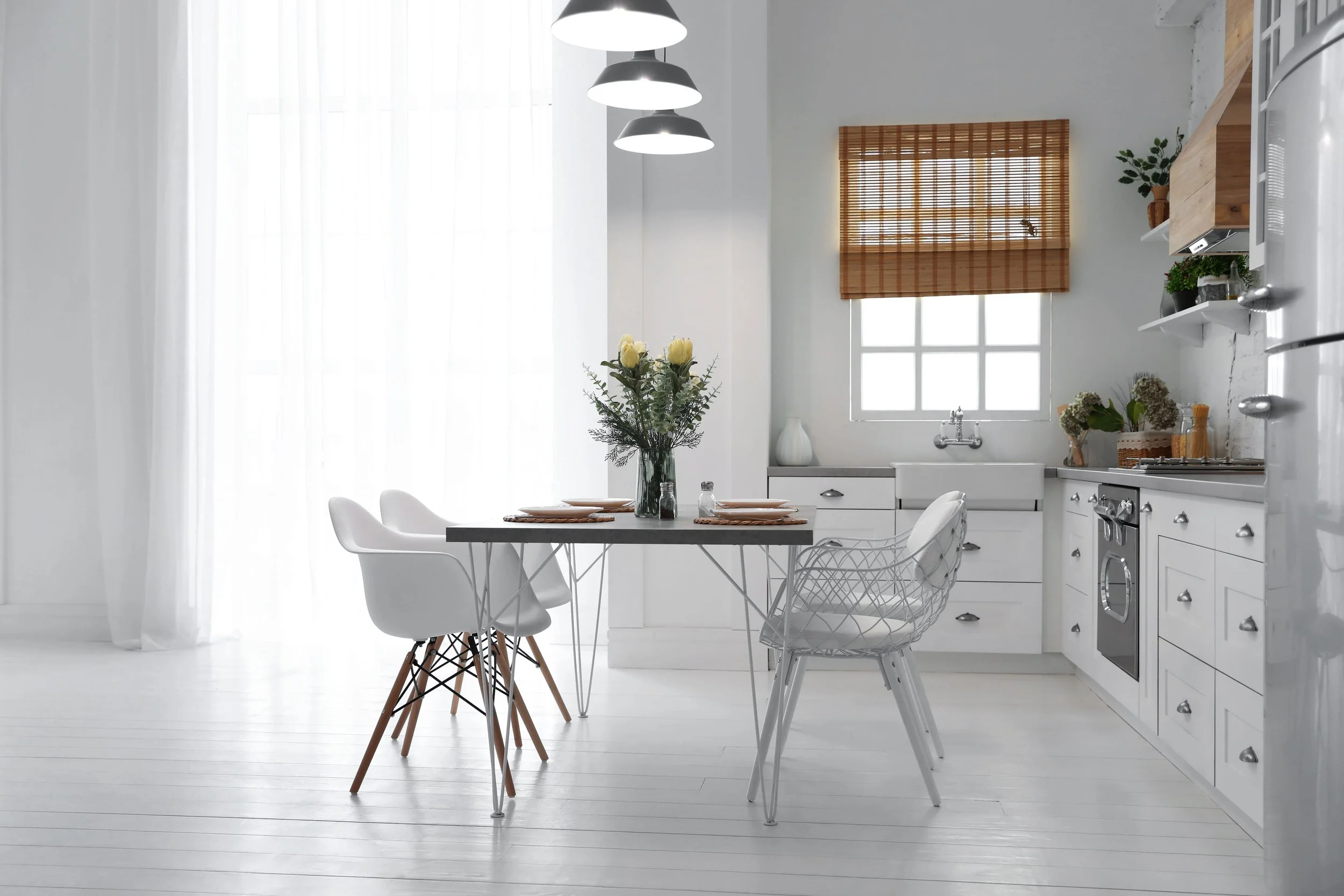 White Modern Kitchen 1.jpg