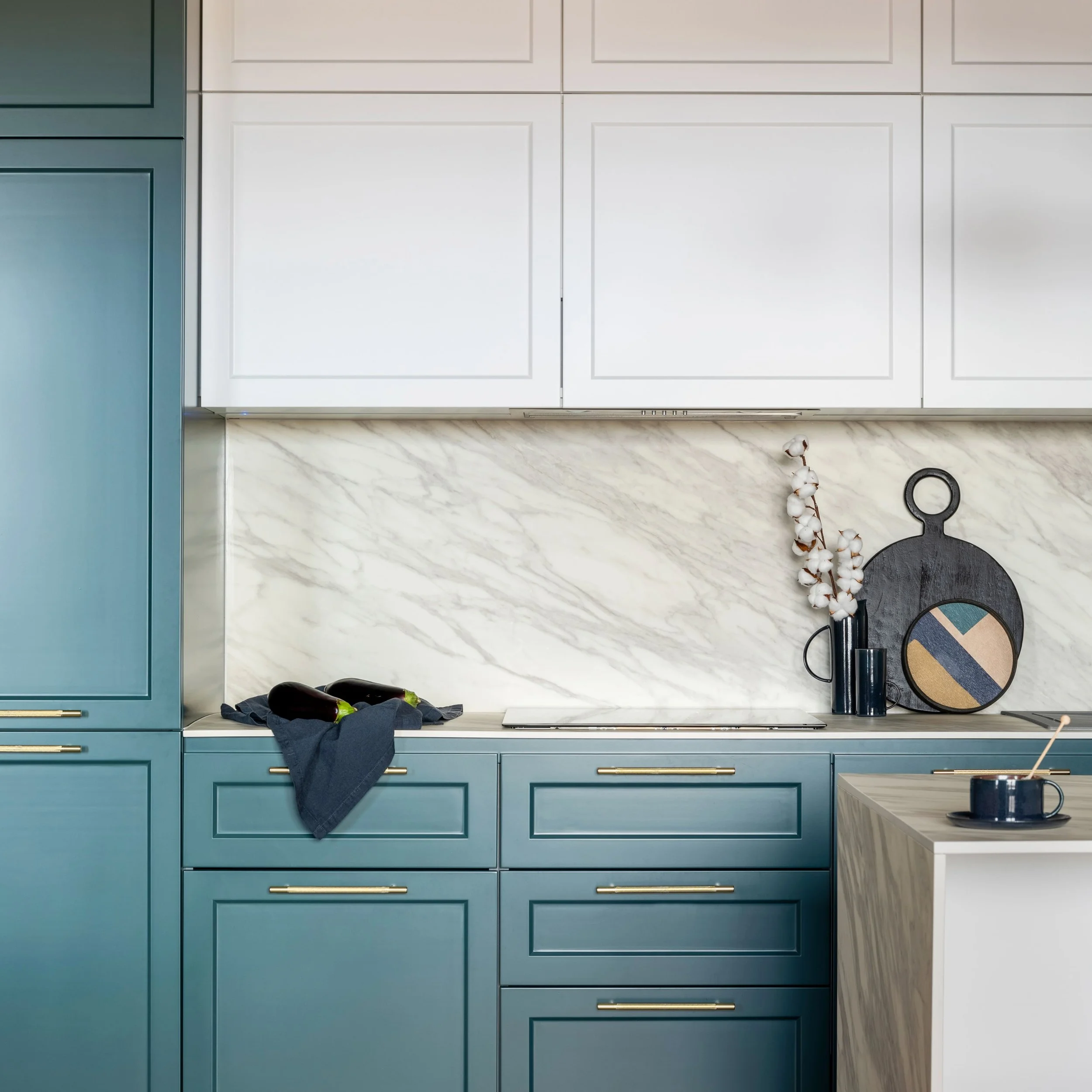Transitional Aquamarine Kitchen