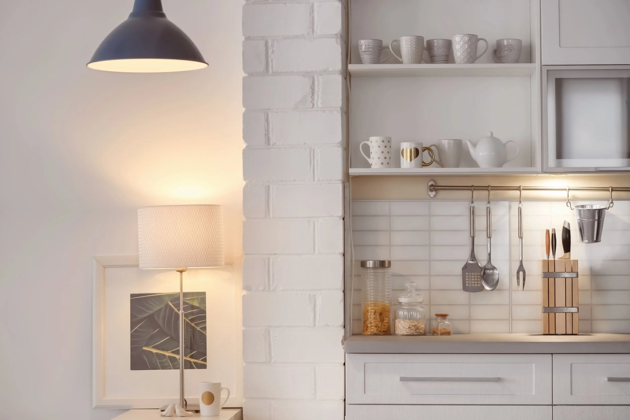 White Backsplash Kitchen