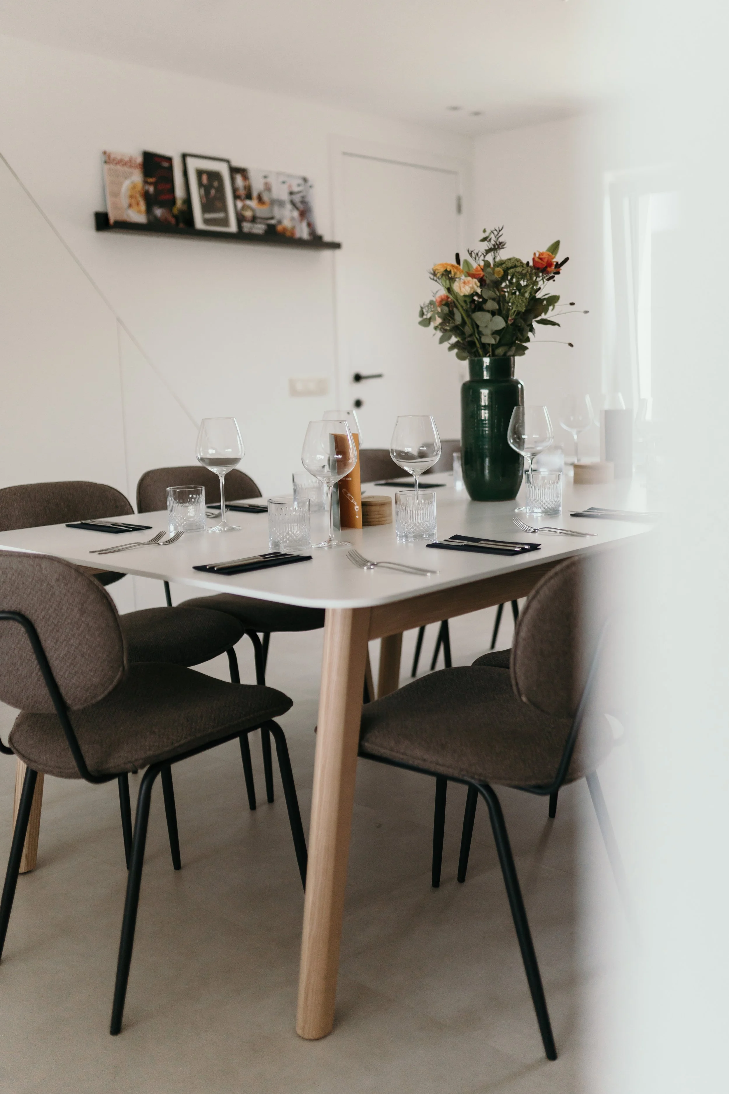 Onze private dining ruimte, geschikt voor 8-16 personen.