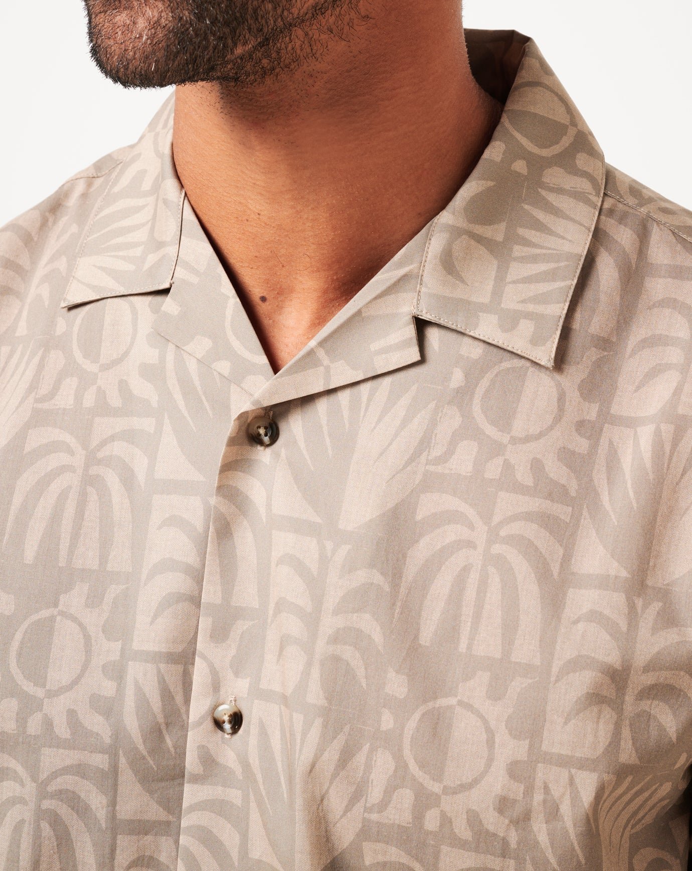FLORALPOLO3_CLOSEUP.jpg