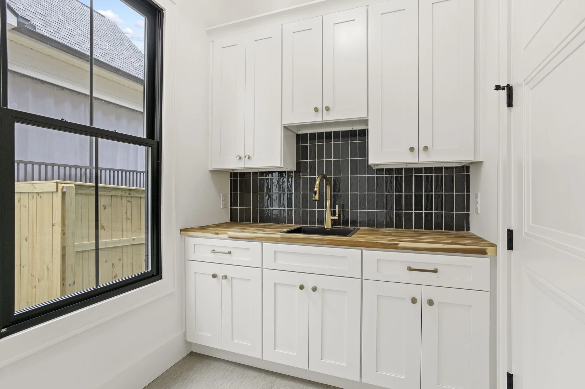 18-web-or-mls-Mountainview_18.jpg