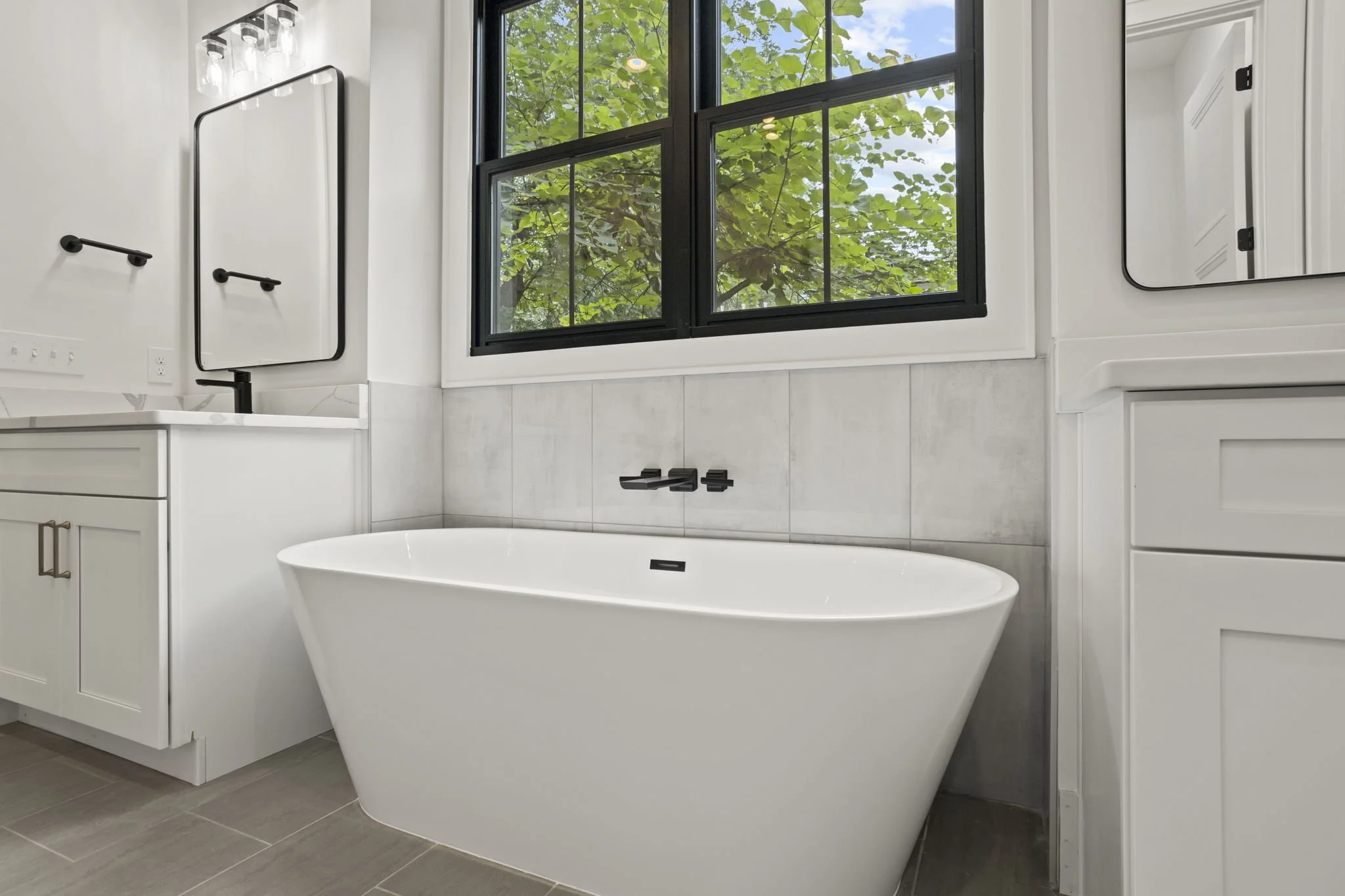 24-web-or-mls-Mountainview_24.jpg