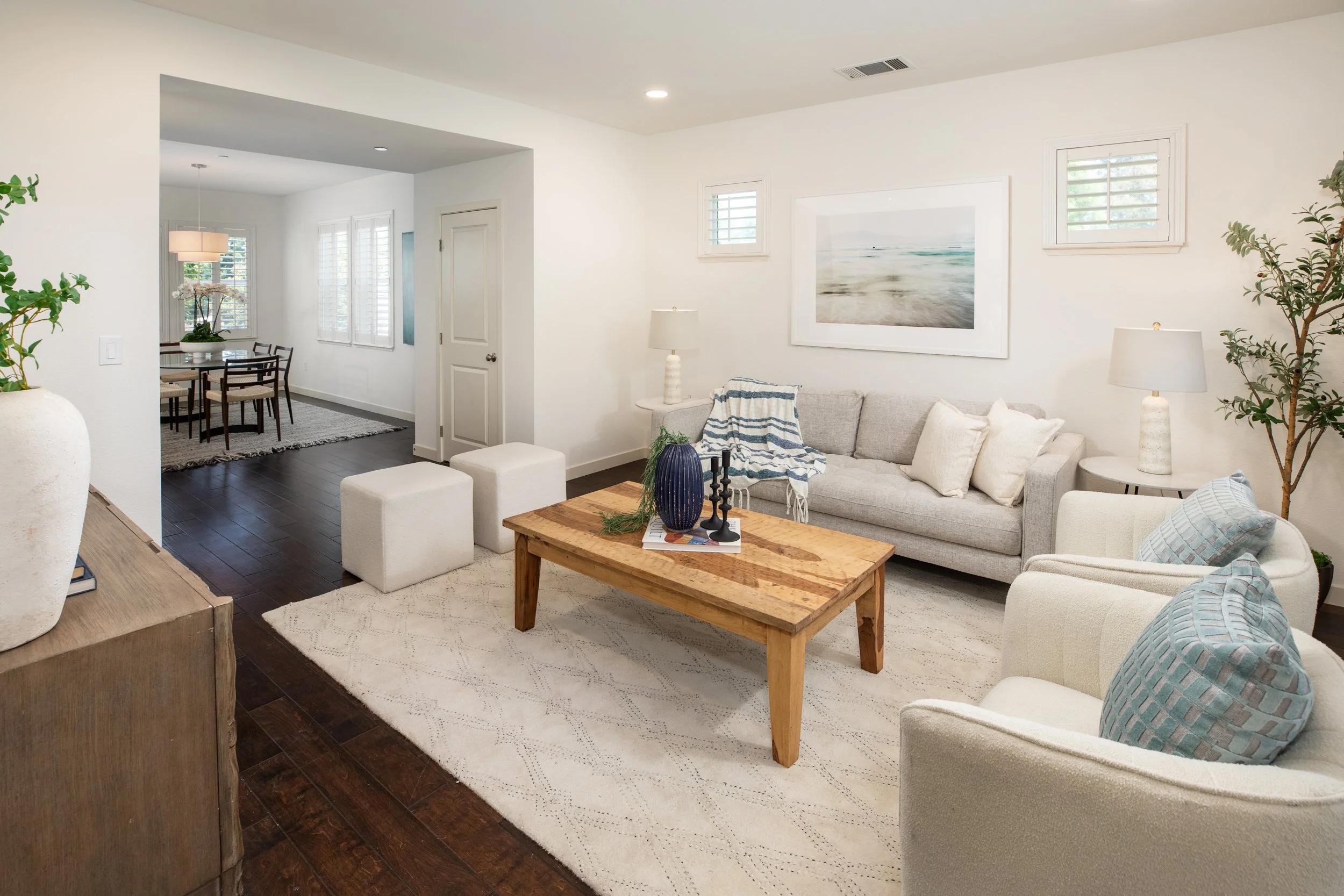 6-Newbury_Matt_Anello-0412-MLS.jpg