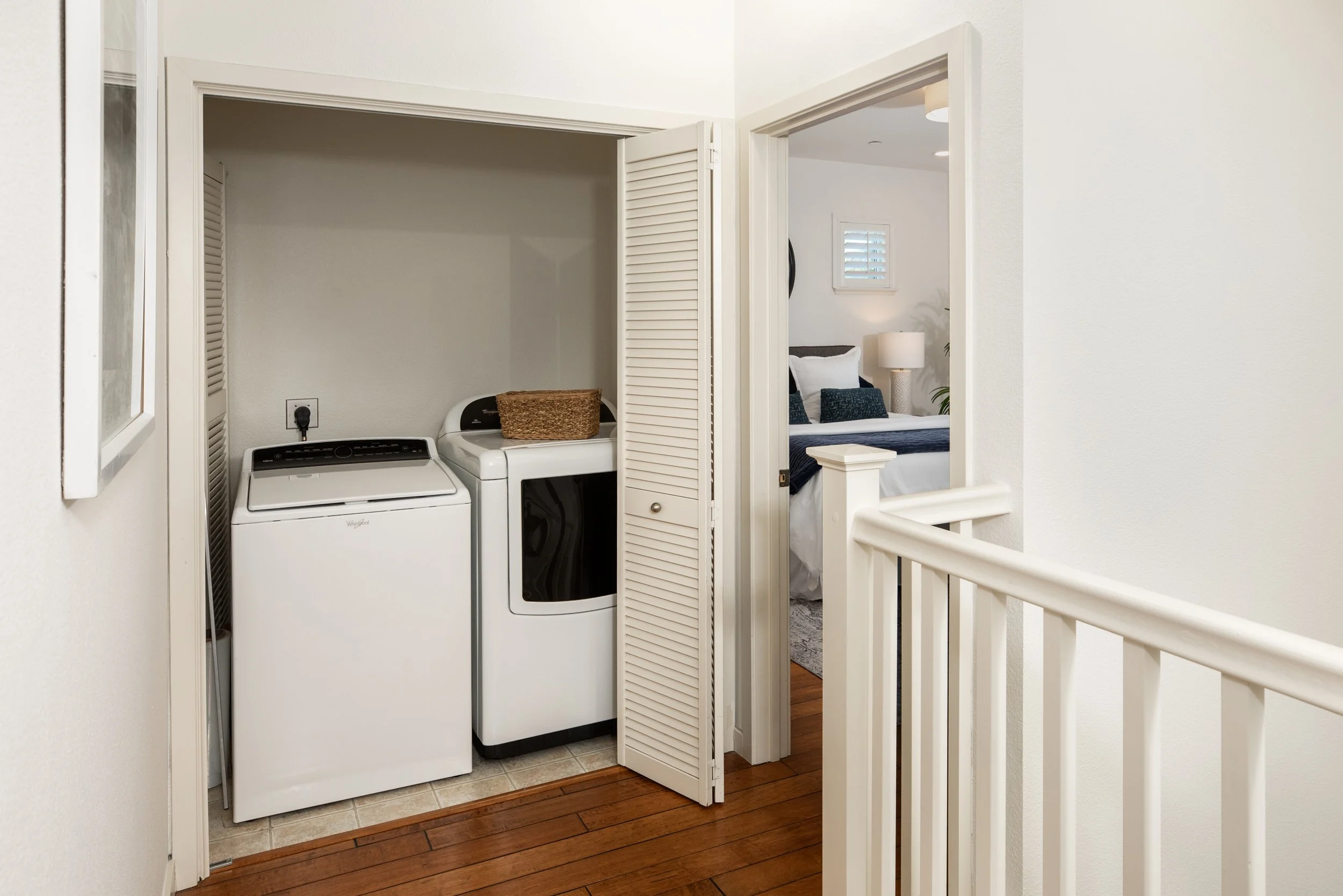 13-Newbury_Matt_Anello-0443-MLS.jpg