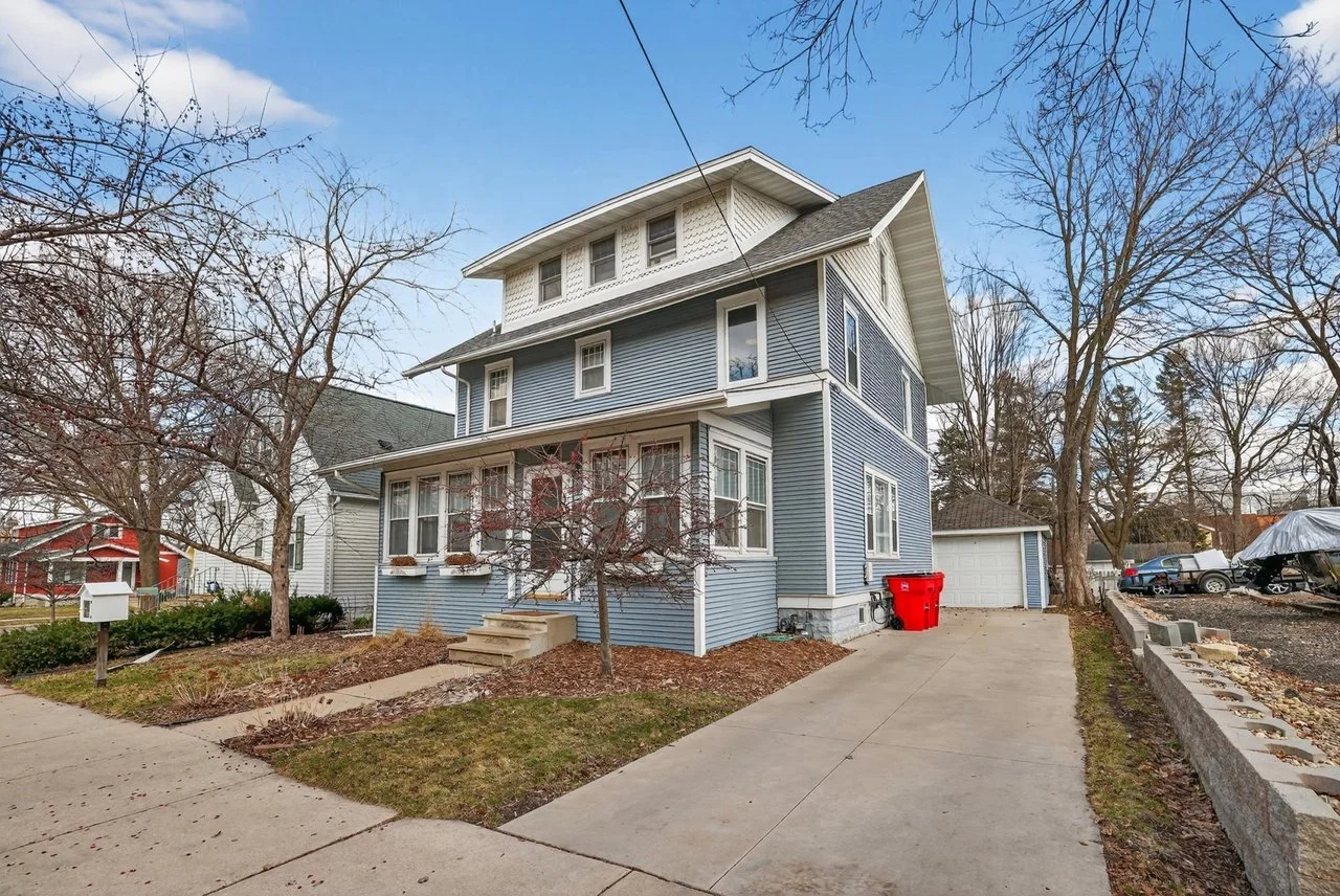 Luxury relocation home in Rochester Minnesota