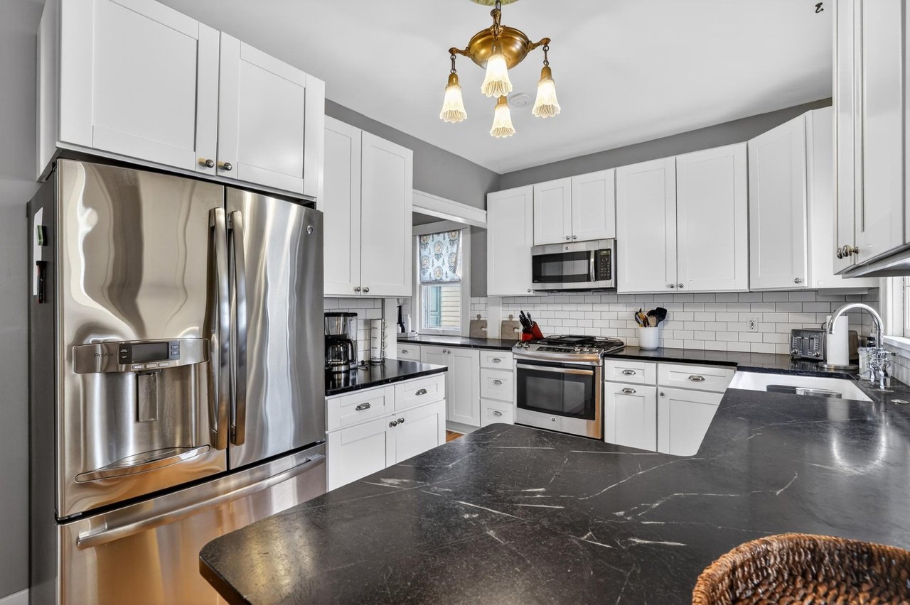Shared fully equipped kitchen for extended-stay guests