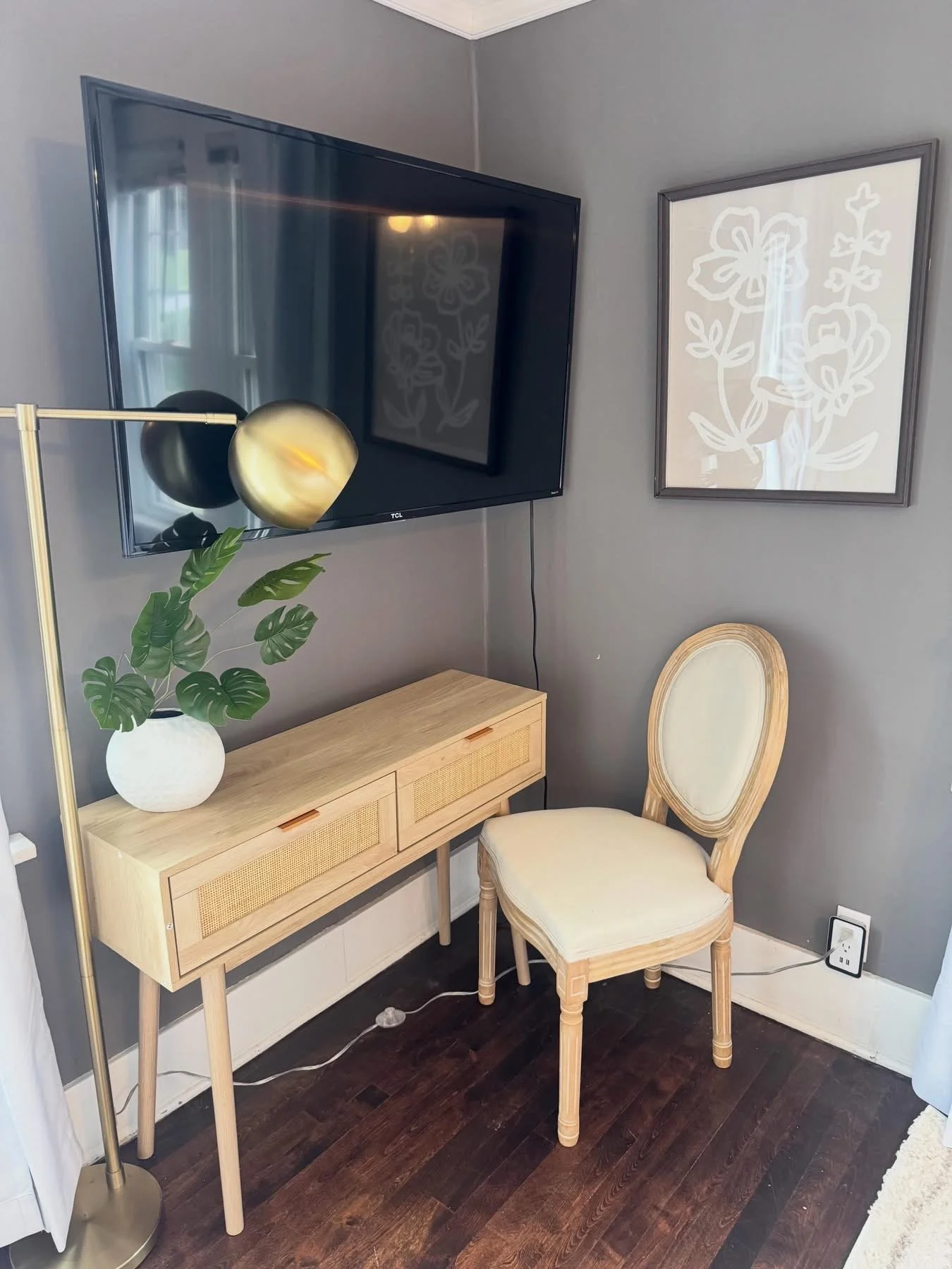 Housing for traveling nurses Rochester; furnished housing near Mayo Clinic; medical student housing Rochester MN; resident and fellow housing Rochester; medium-term furnished rental Rochester