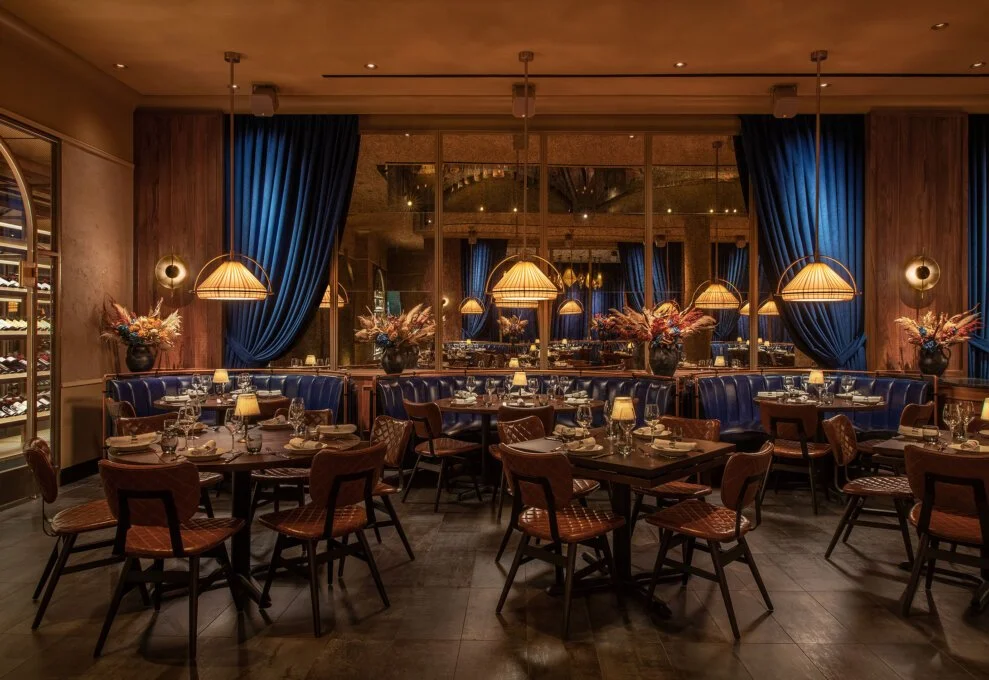 CathedraleMainDining5Web-989x680.jpg