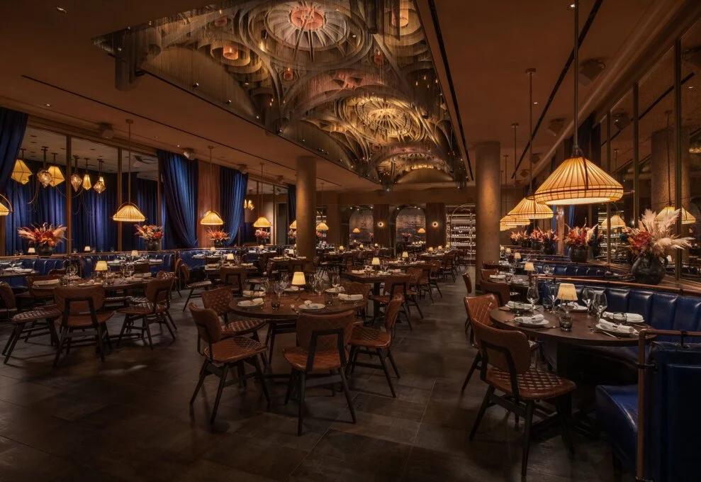 CathedraleMainDining1REVISED2Web-989x680.jpg