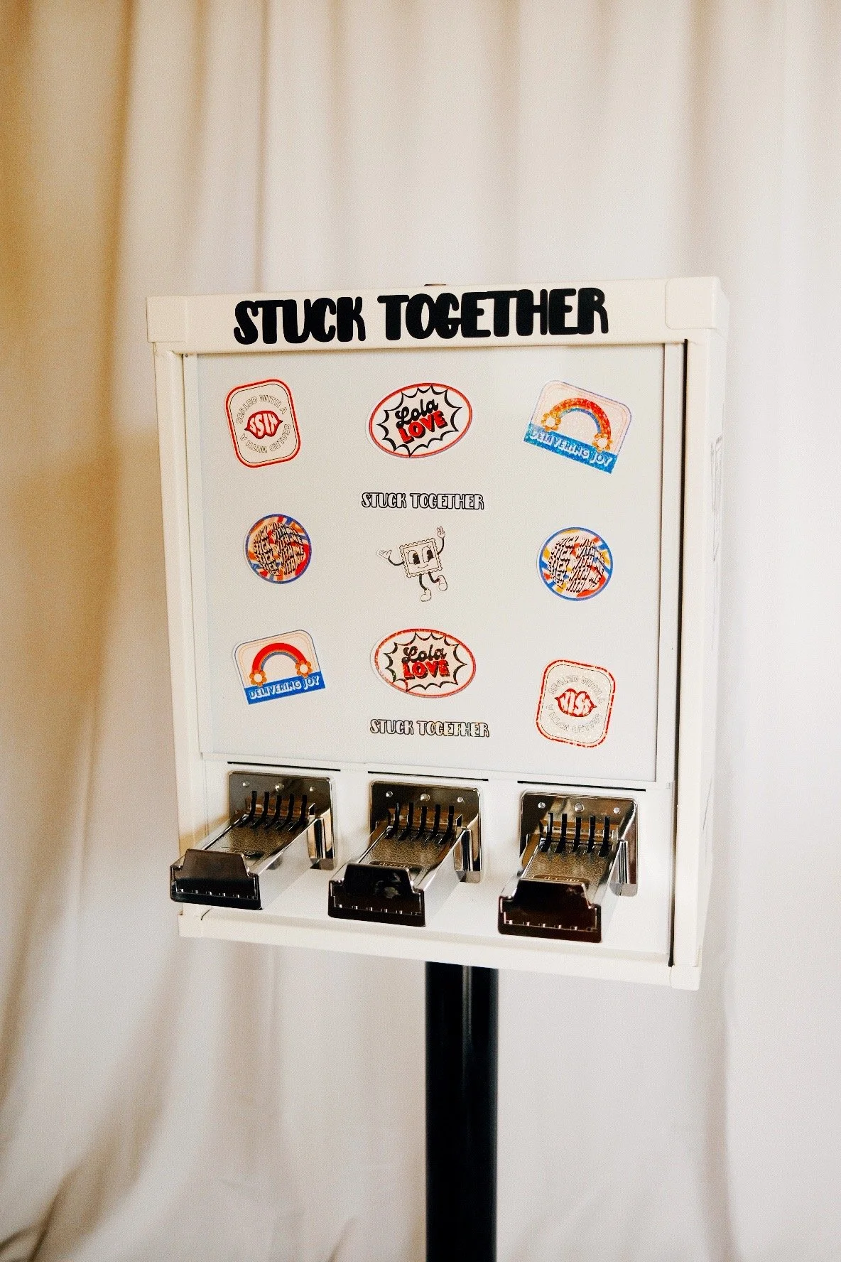 Sticker Vending Machine | Lola